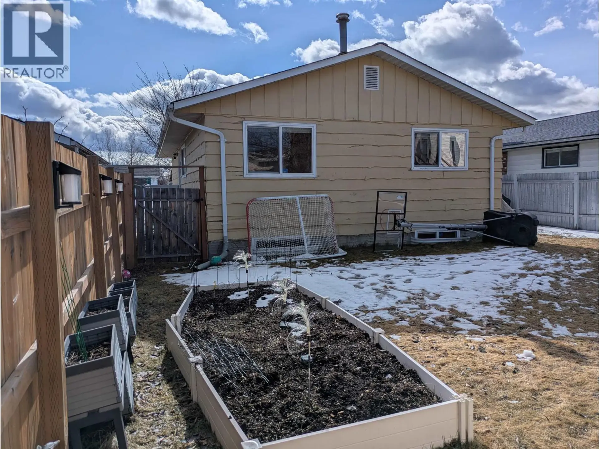 Property at 3930 ENEMARK CRESCENT, Prince George, BC