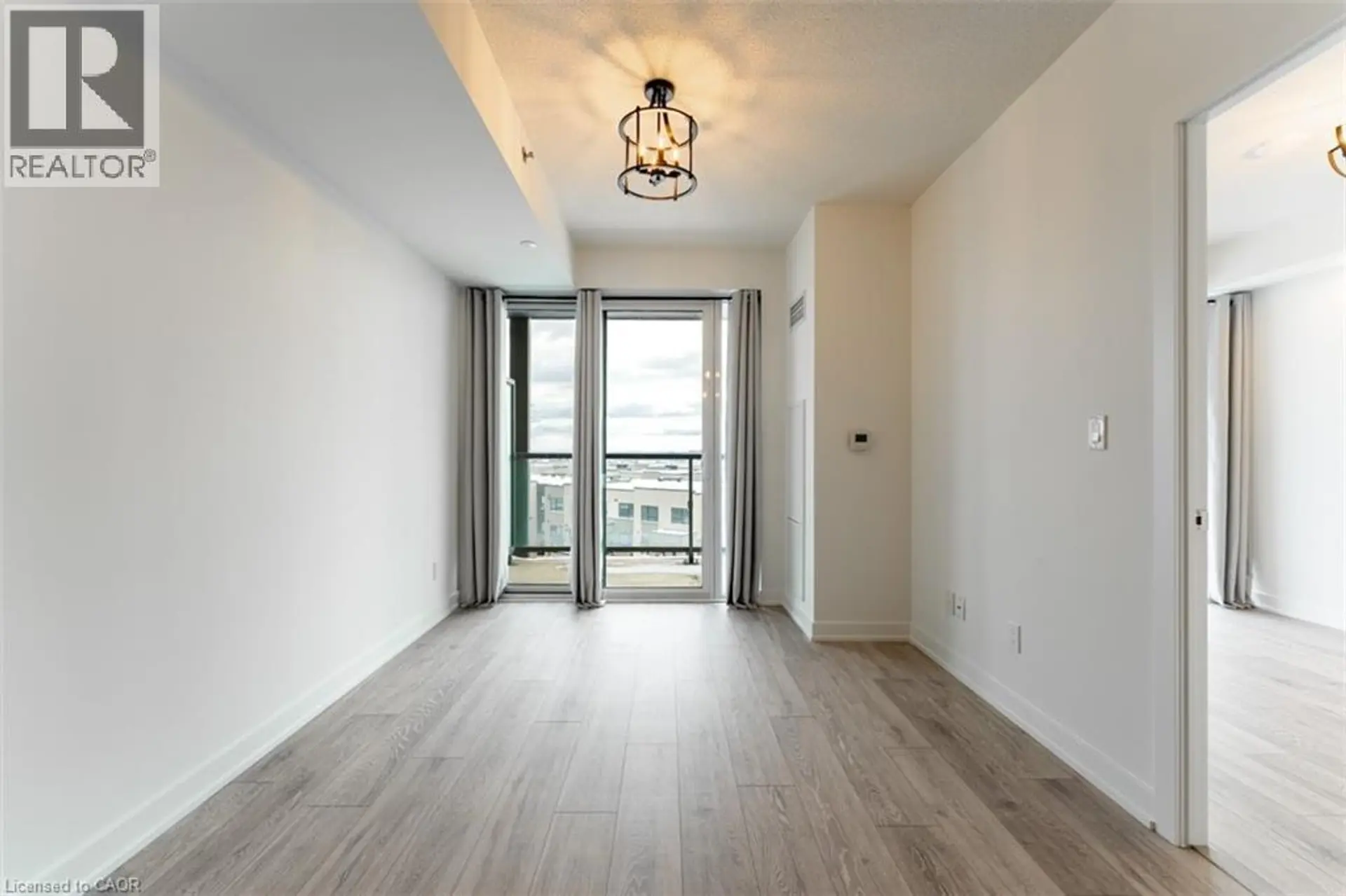 #A504 3210 DAKOTA COMMON - Image 7