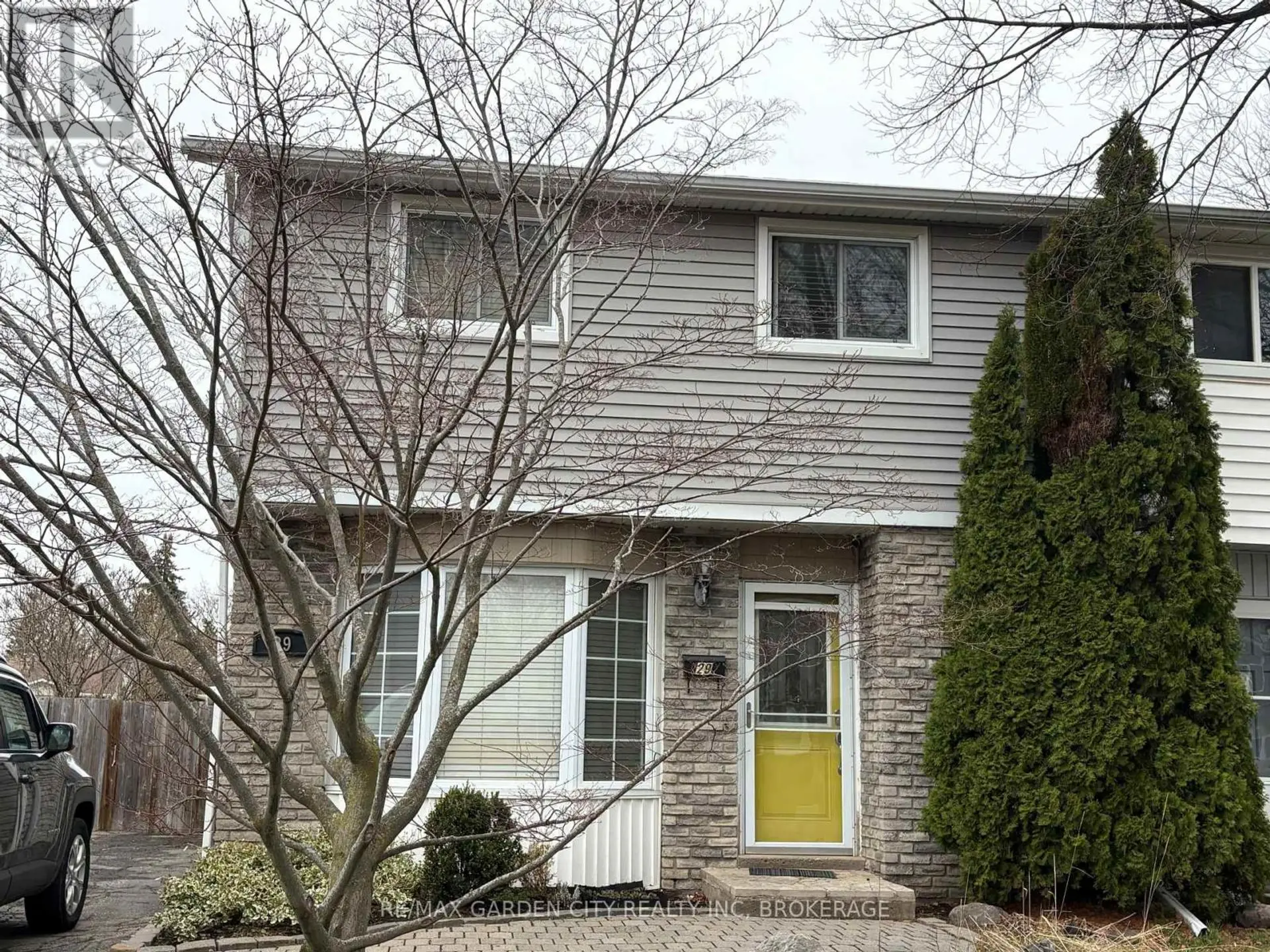 29 ST. HILDA'S COURT - Image 1