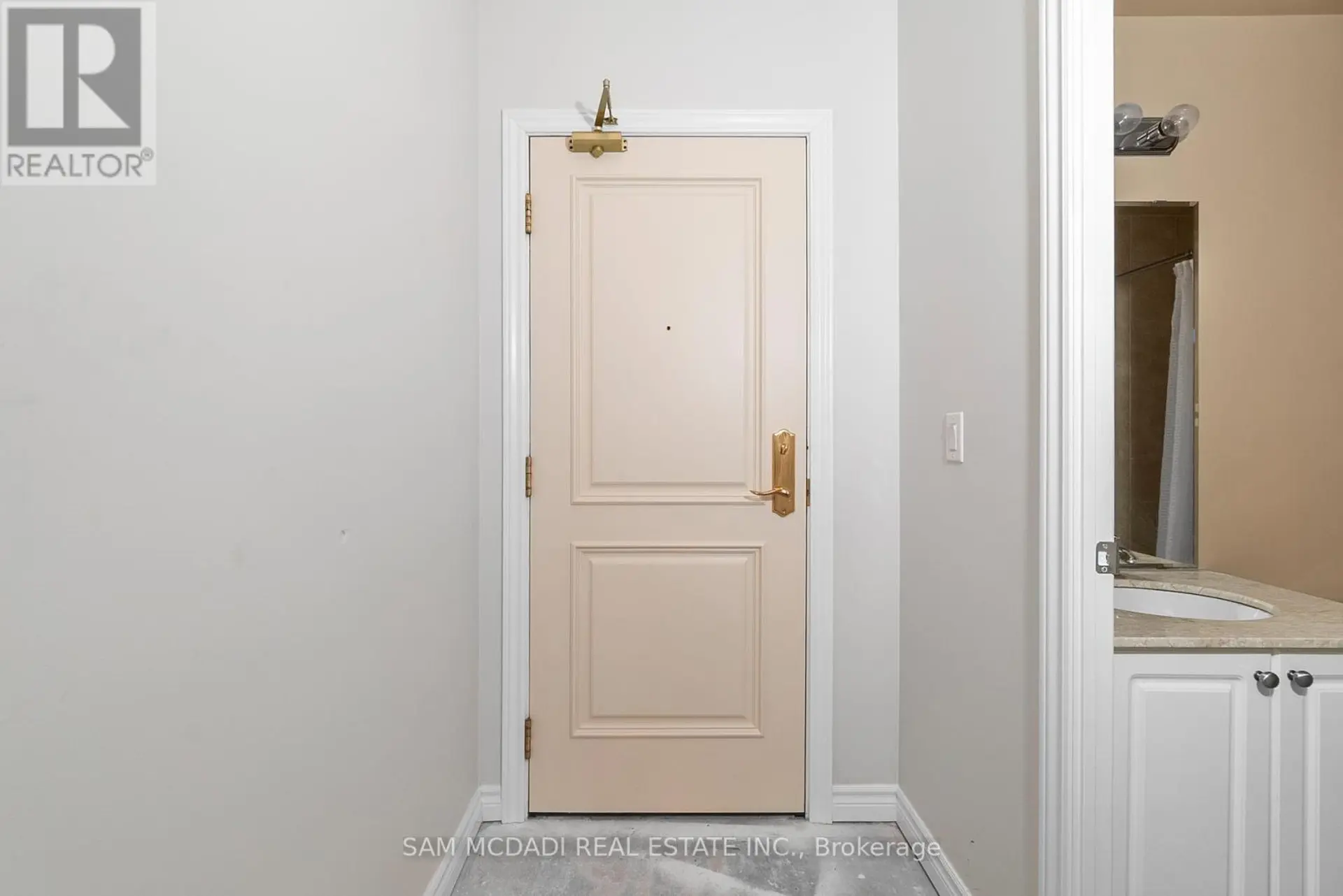 #1616 9235 JANE STREET - Image 15