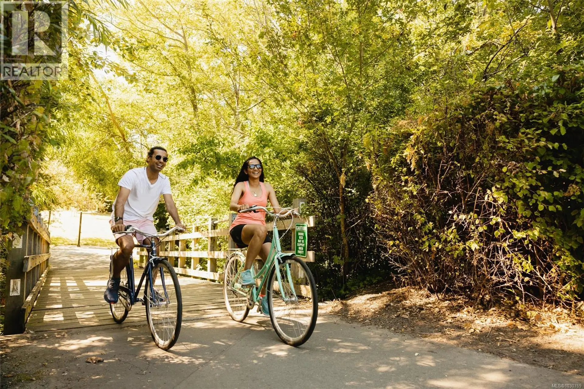 Property at #201 3226 SHELBOURNE ST, Saanich, BC