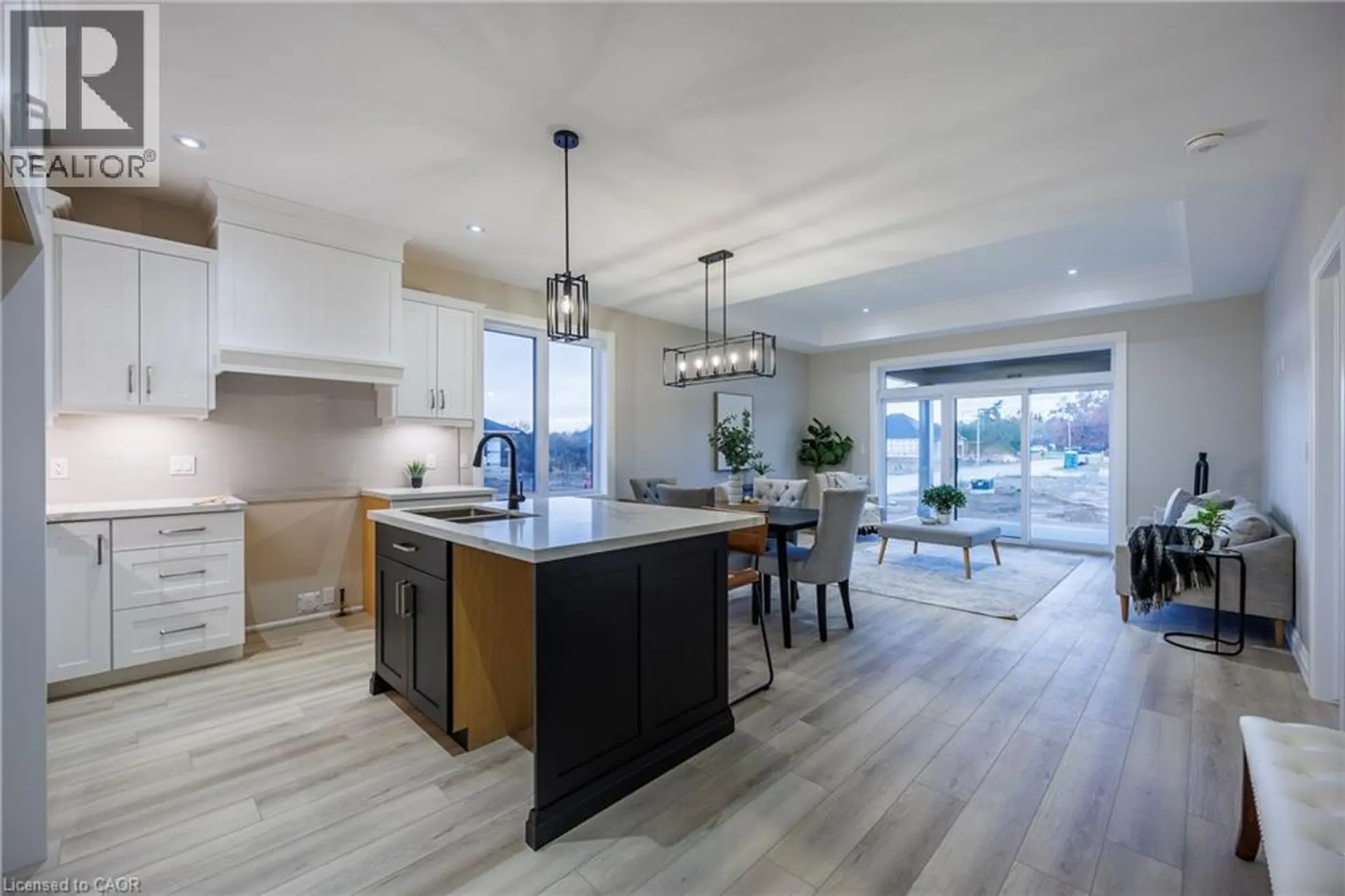 377 ARGYLE AVENUE - Image 5