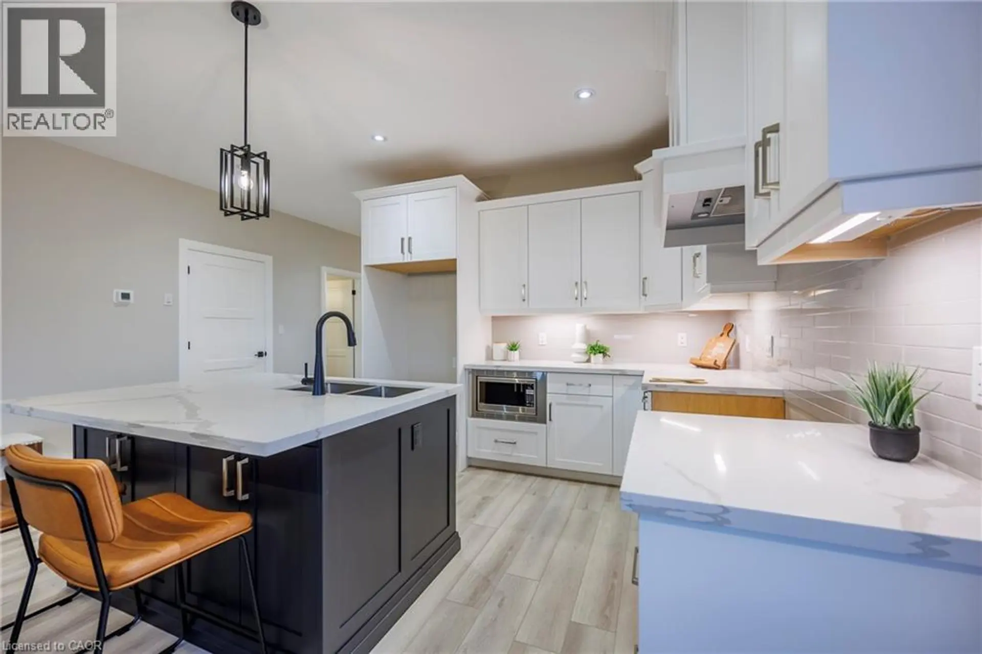 377 ARGYLE AVENUE - Image 7