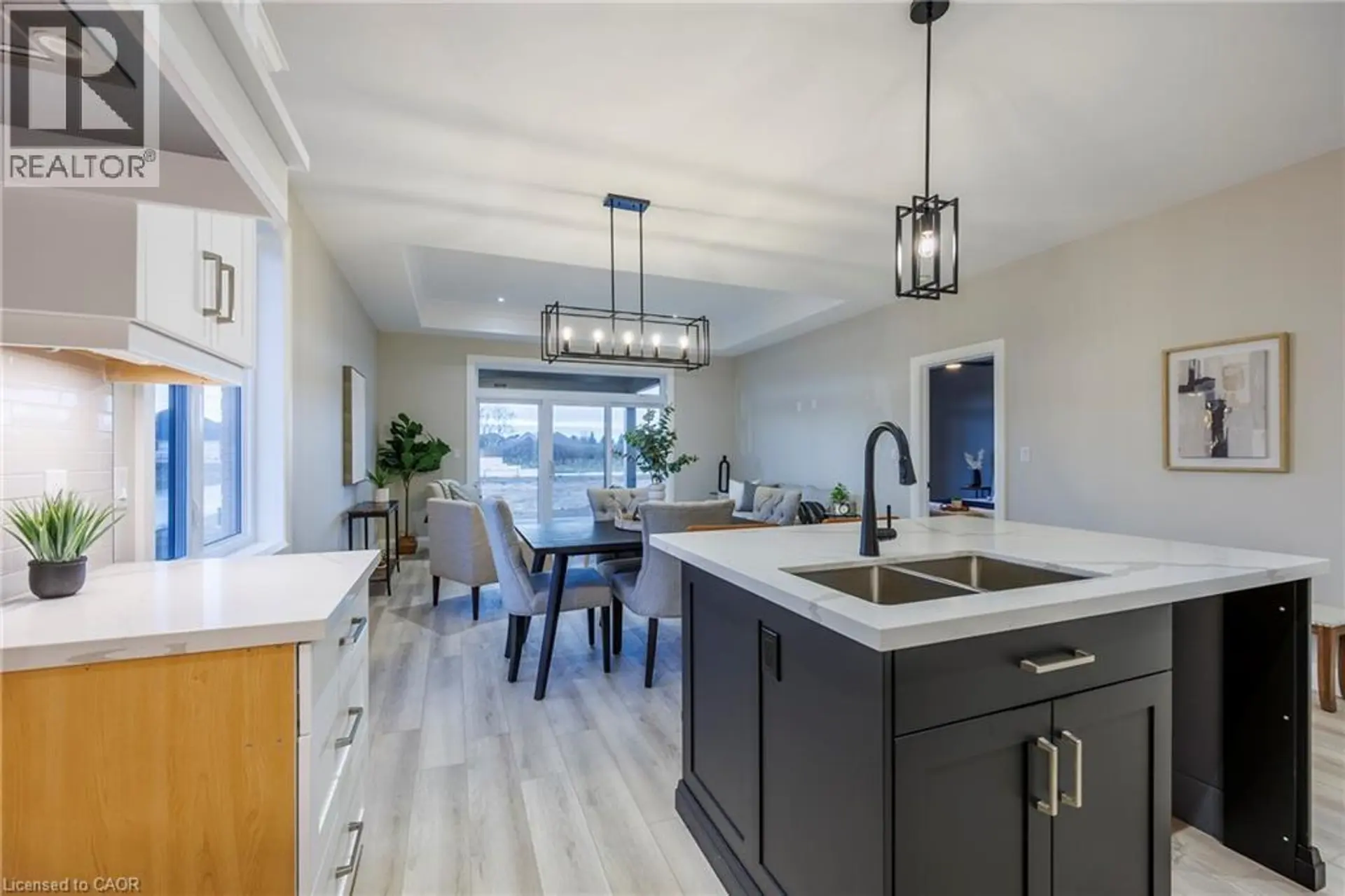 377 ARGYLE AVENUE - Image 8