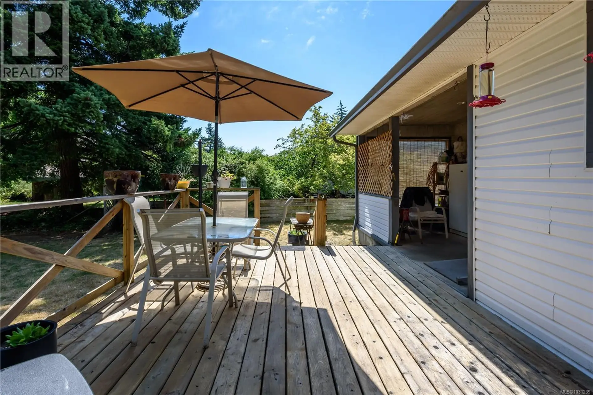 Property at 2186 WAVELAND RD, Courtenay, BC