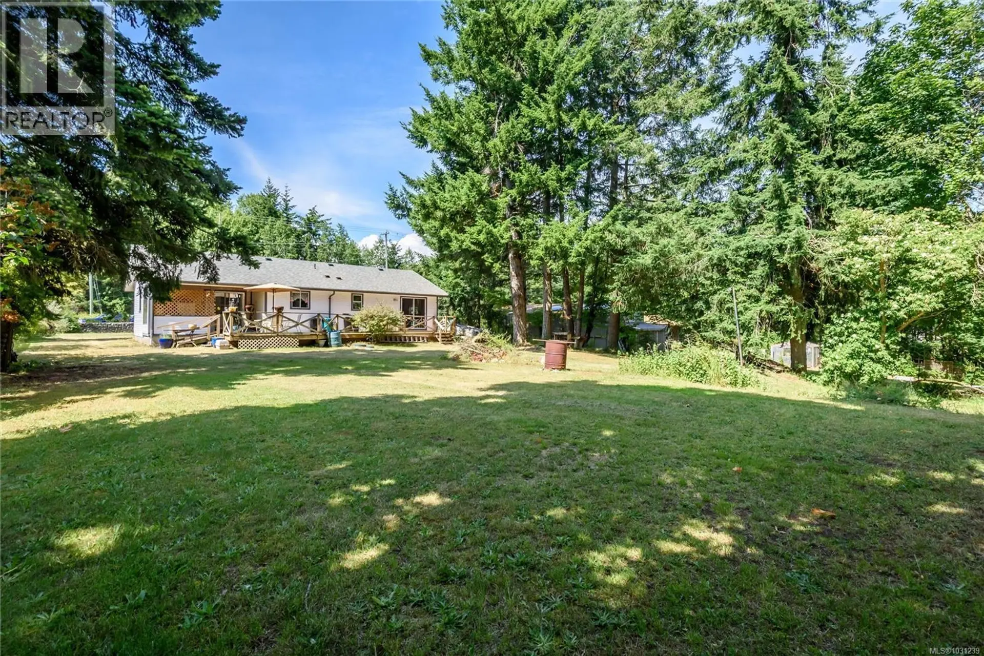 Property at 2186 WAVELAND RD, Courtenay, BC