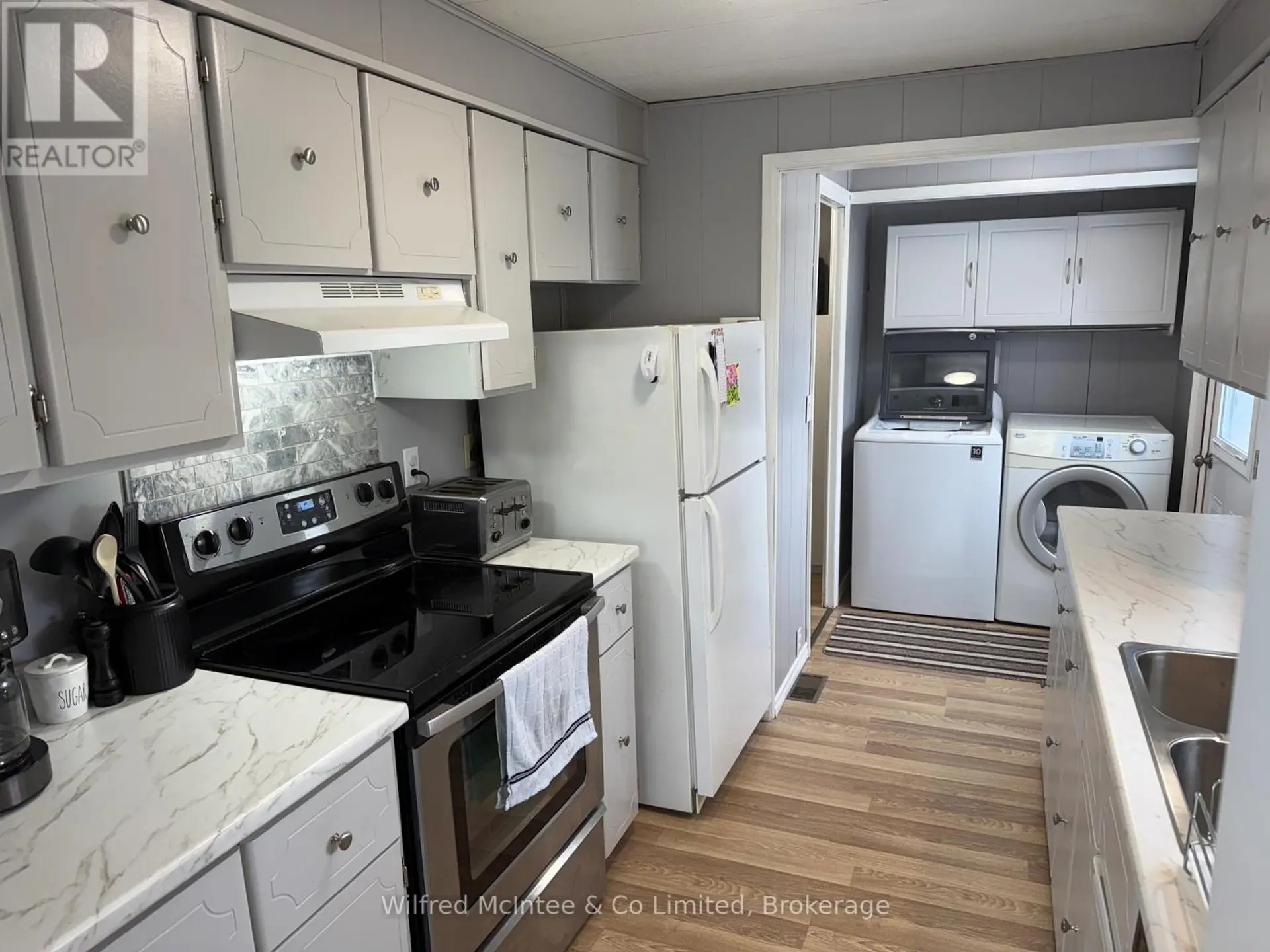 20 CARDINAL STREET - Image 10