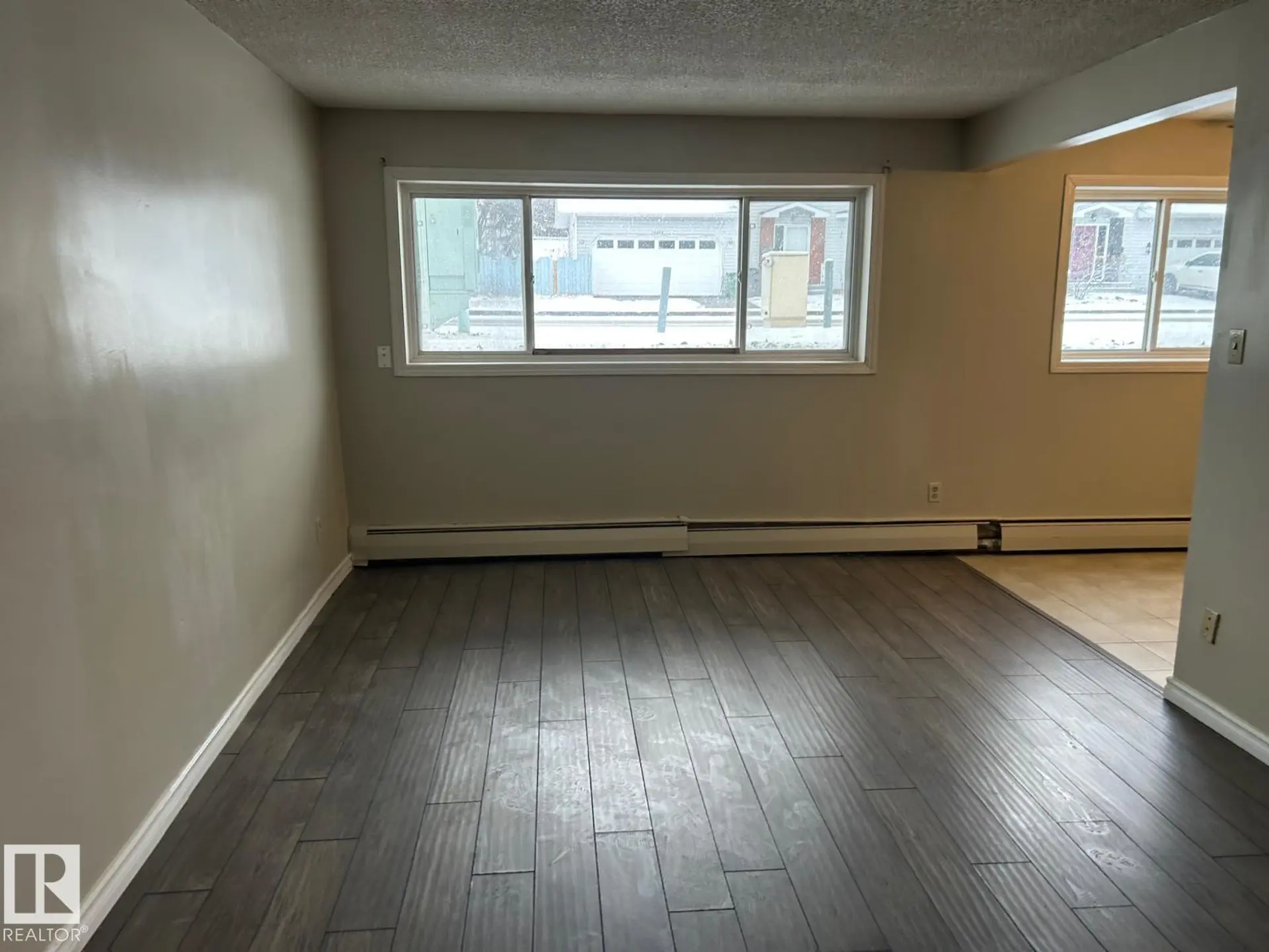 #4 10164 150 ST NW - Image 2