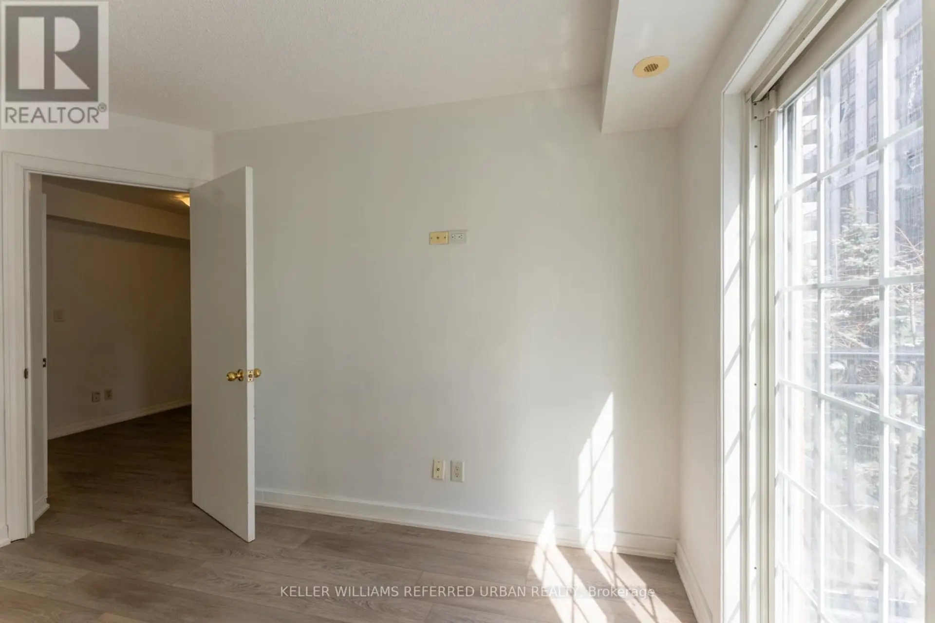 #651 3 EVERSON DRIVE - Image 12