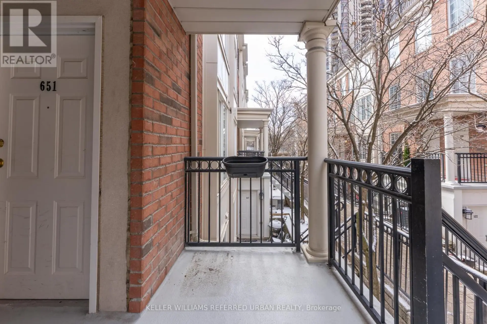 #651 3 EVERSON DRIVE - Image 17