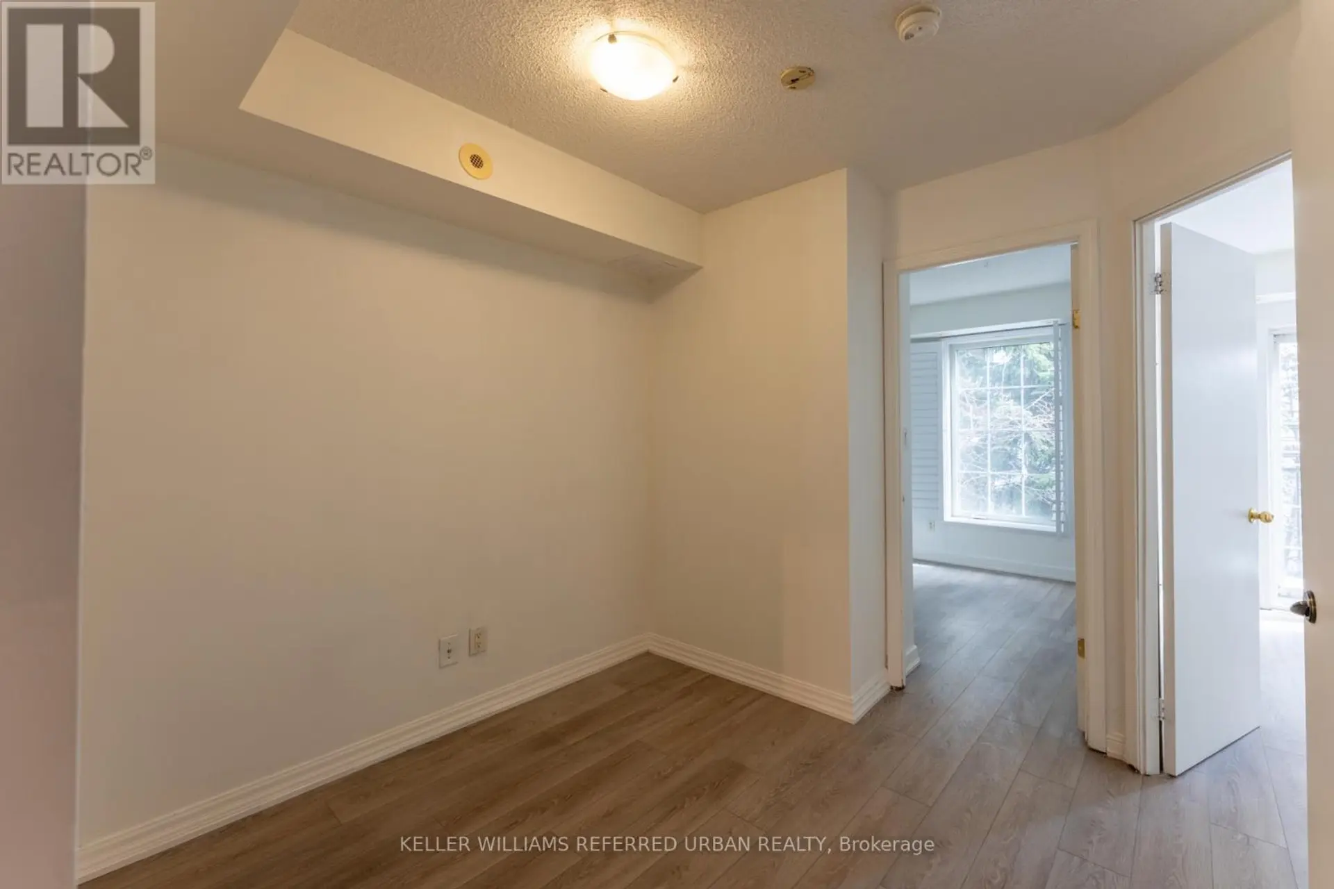 #651 3 EVERSON DRIVE - Image 8