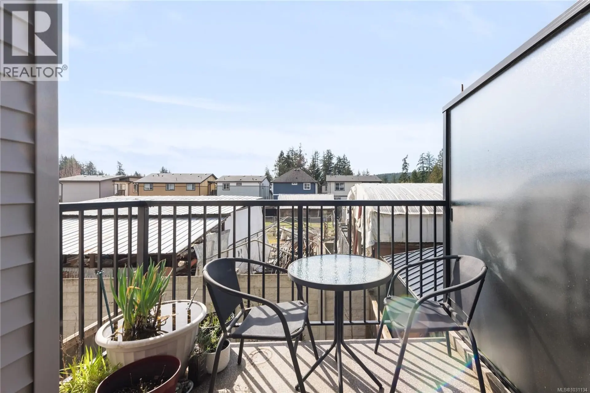 Property at #405 3351 LUXTON RD, Langford, BC