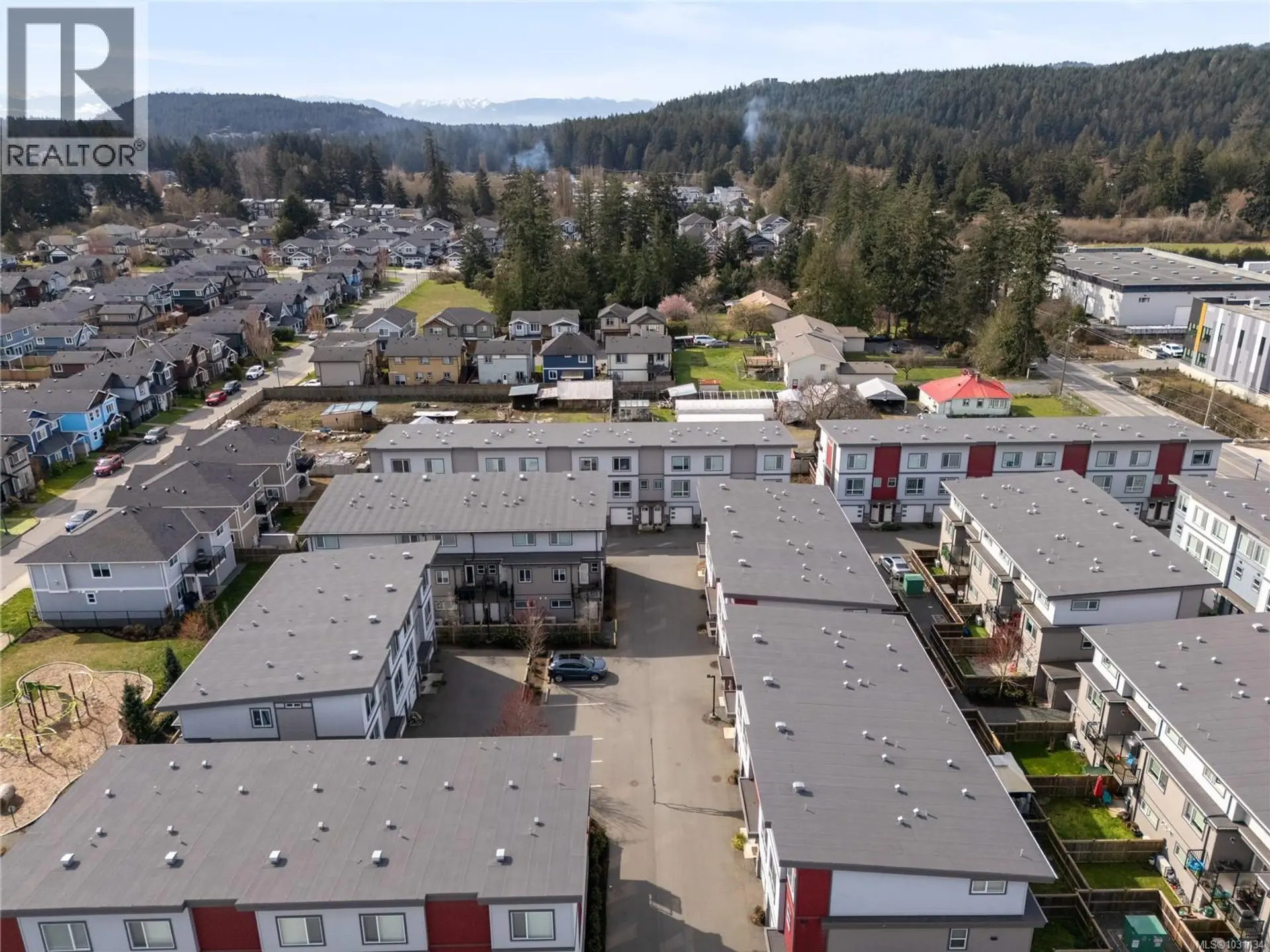 Property at #405 3351 LUXTON RD, Langford, BC