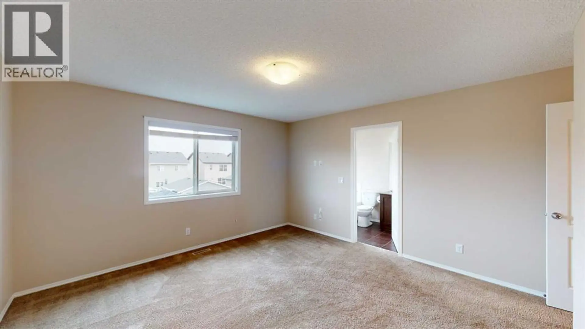 198 SKYVIEW POINT ROAD NE - Image 11