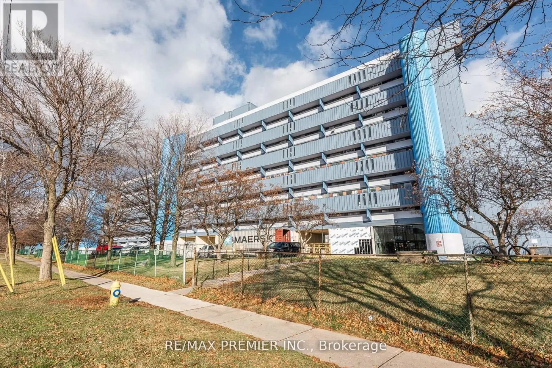 #807 4673 JANE STREET - Image 1