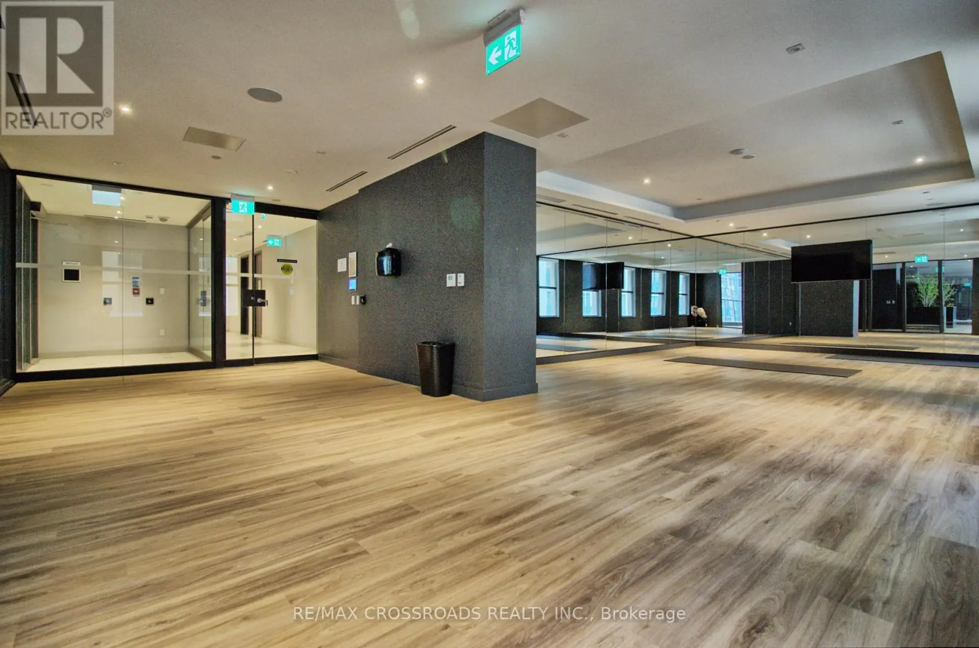 #2302 82 DALHOUSIE STREET - Image 16