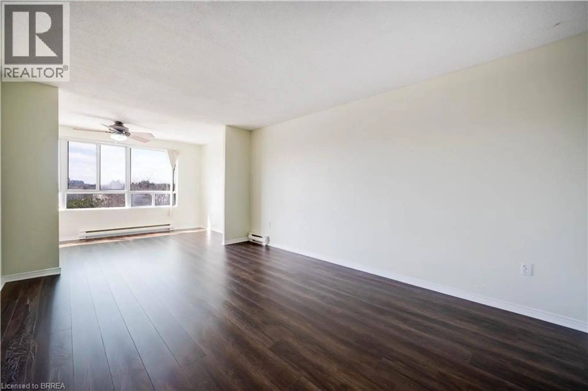#501 65 HIGHLAND Crescent - Image 2