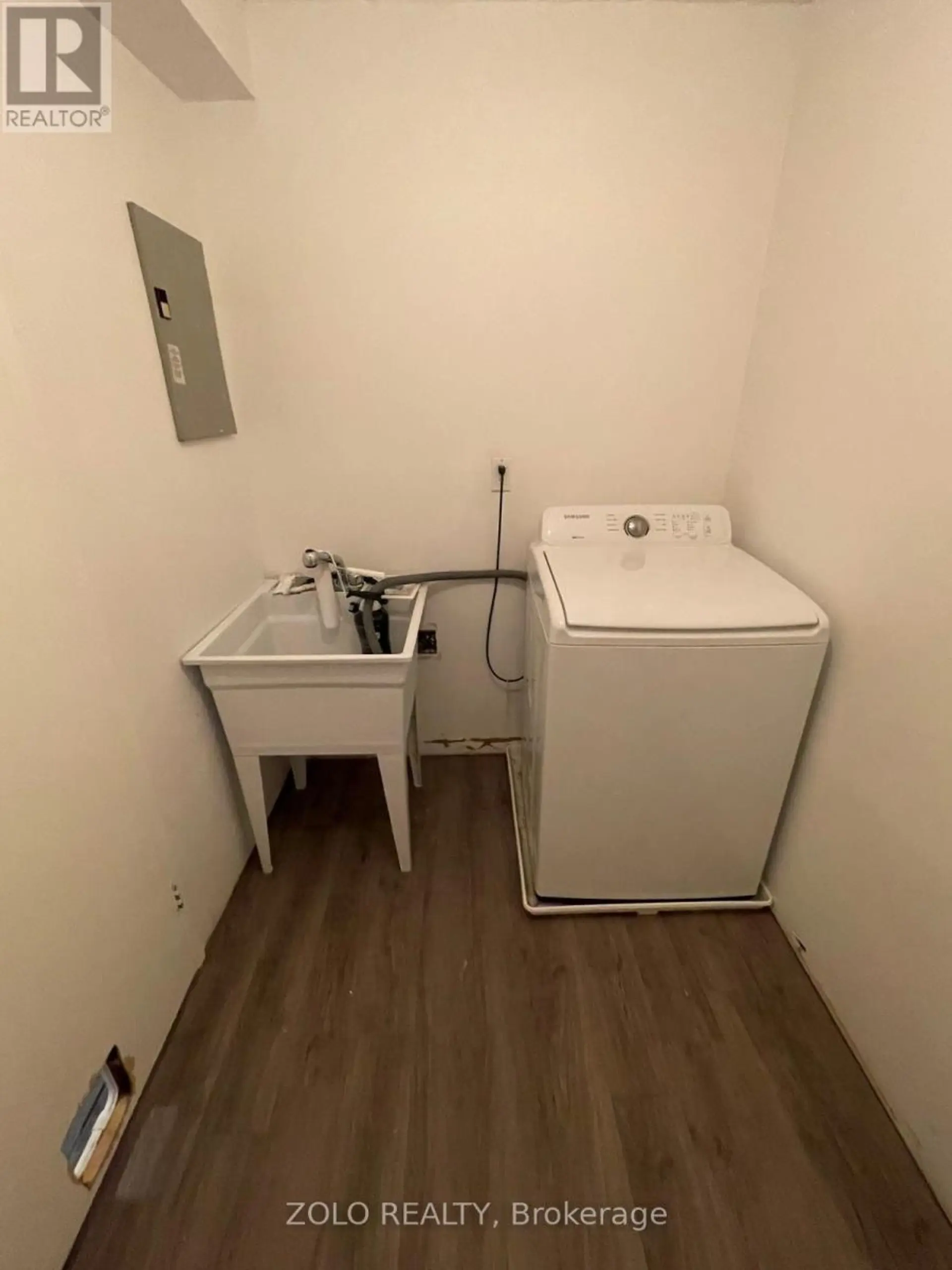 #74 130 LING ROAD - Image 7