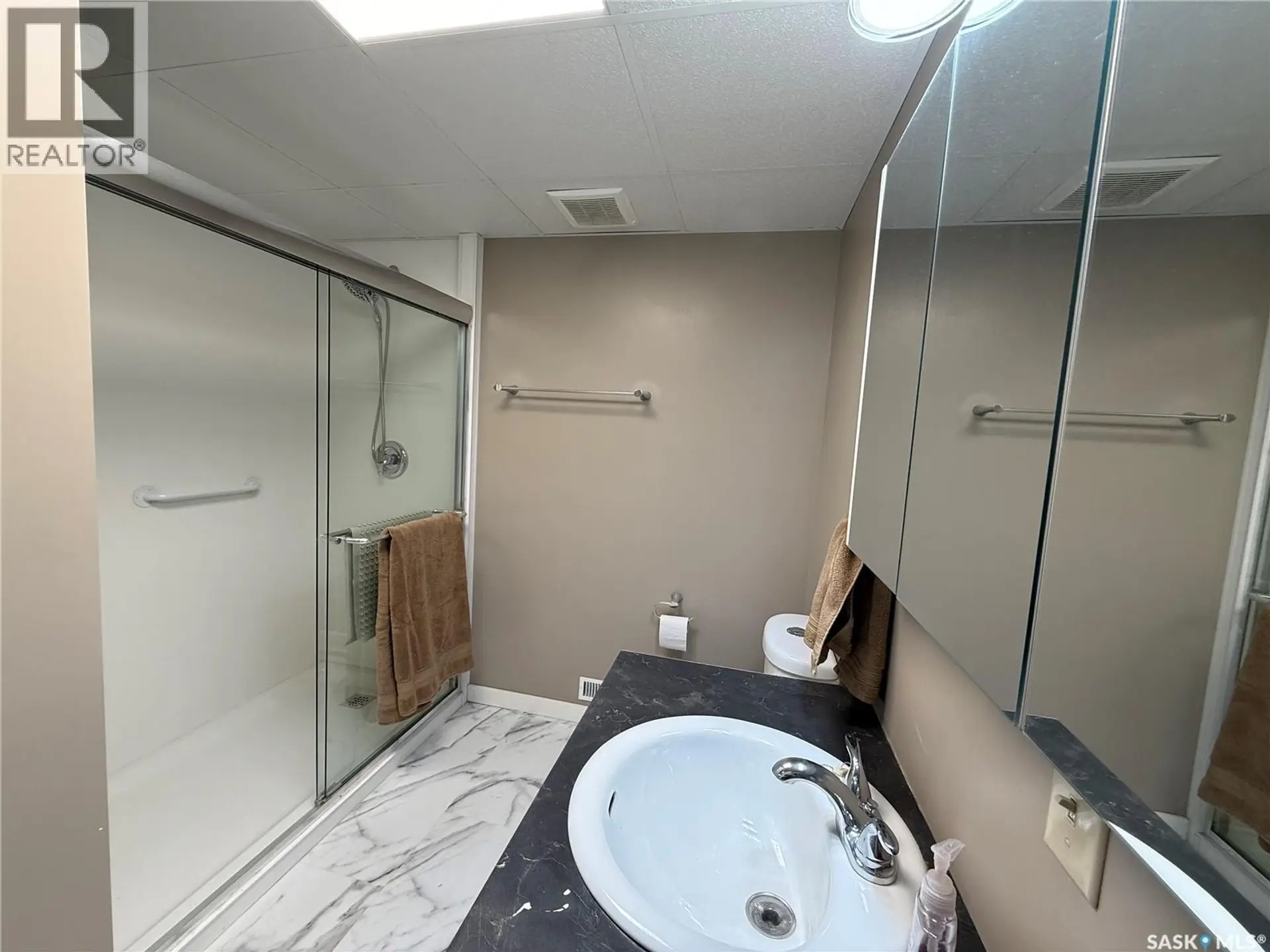 801 Lorne STREET W - Image 15