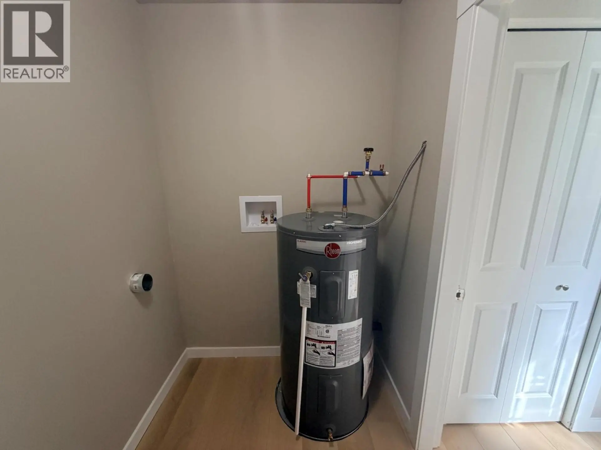 Property at #208 4004 34 STREET, Vernon, BC