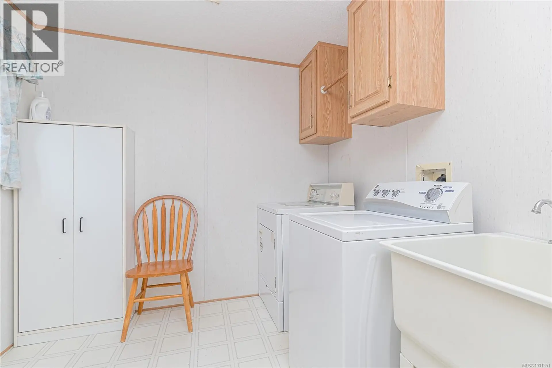 Property at 2574 HERON WAY, Central Saanich, BC