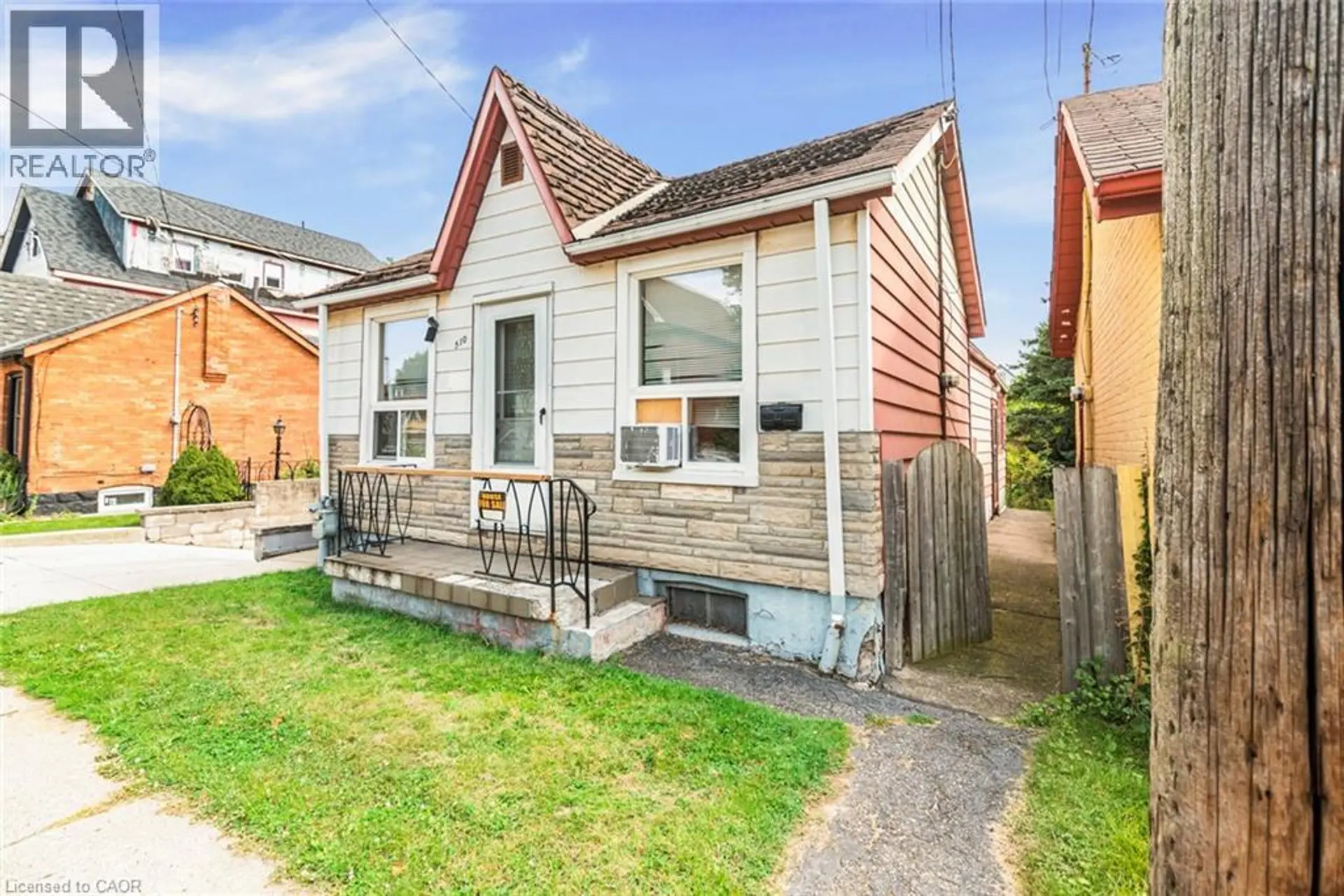 510 JOHN STREET N - Image 3
