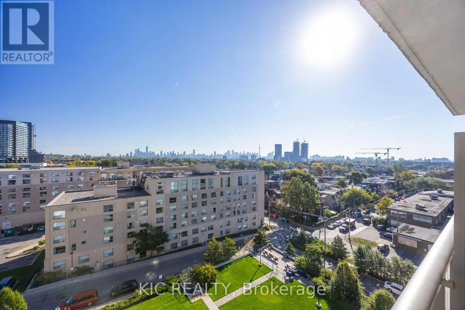#901 812 LANSDOWNE AVENUE - Image 5