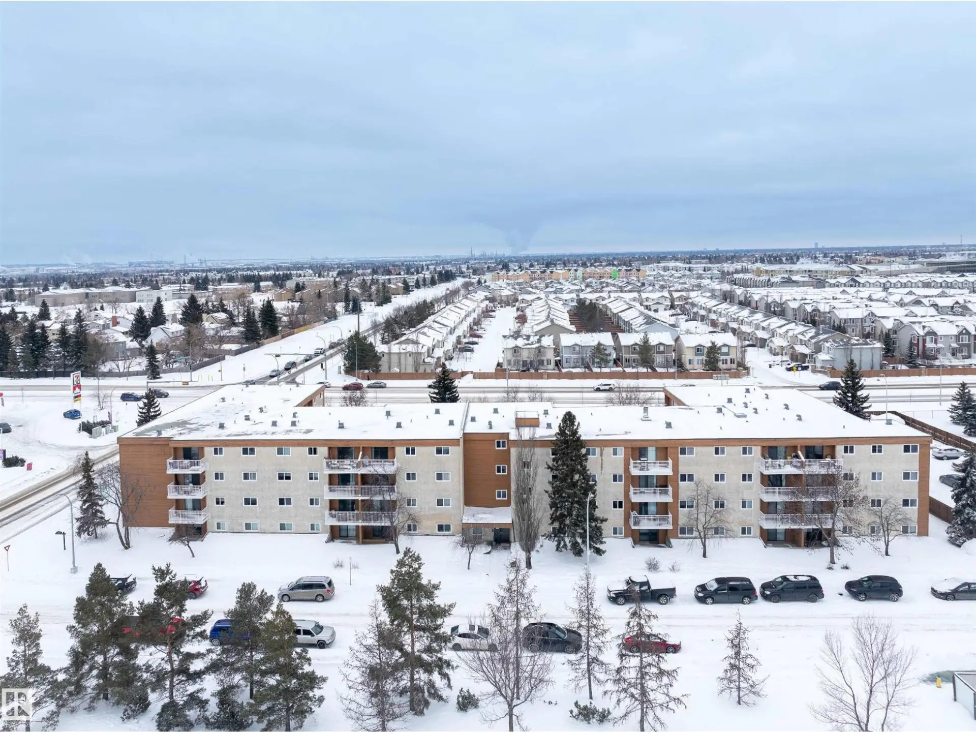 #401 3611 145 AV NW - Image 3
