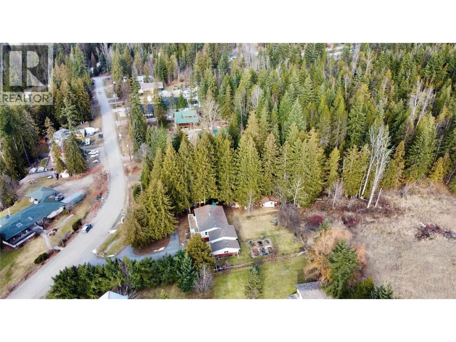 Property at 262 GLENACRES ROAD, Nakusp, BC