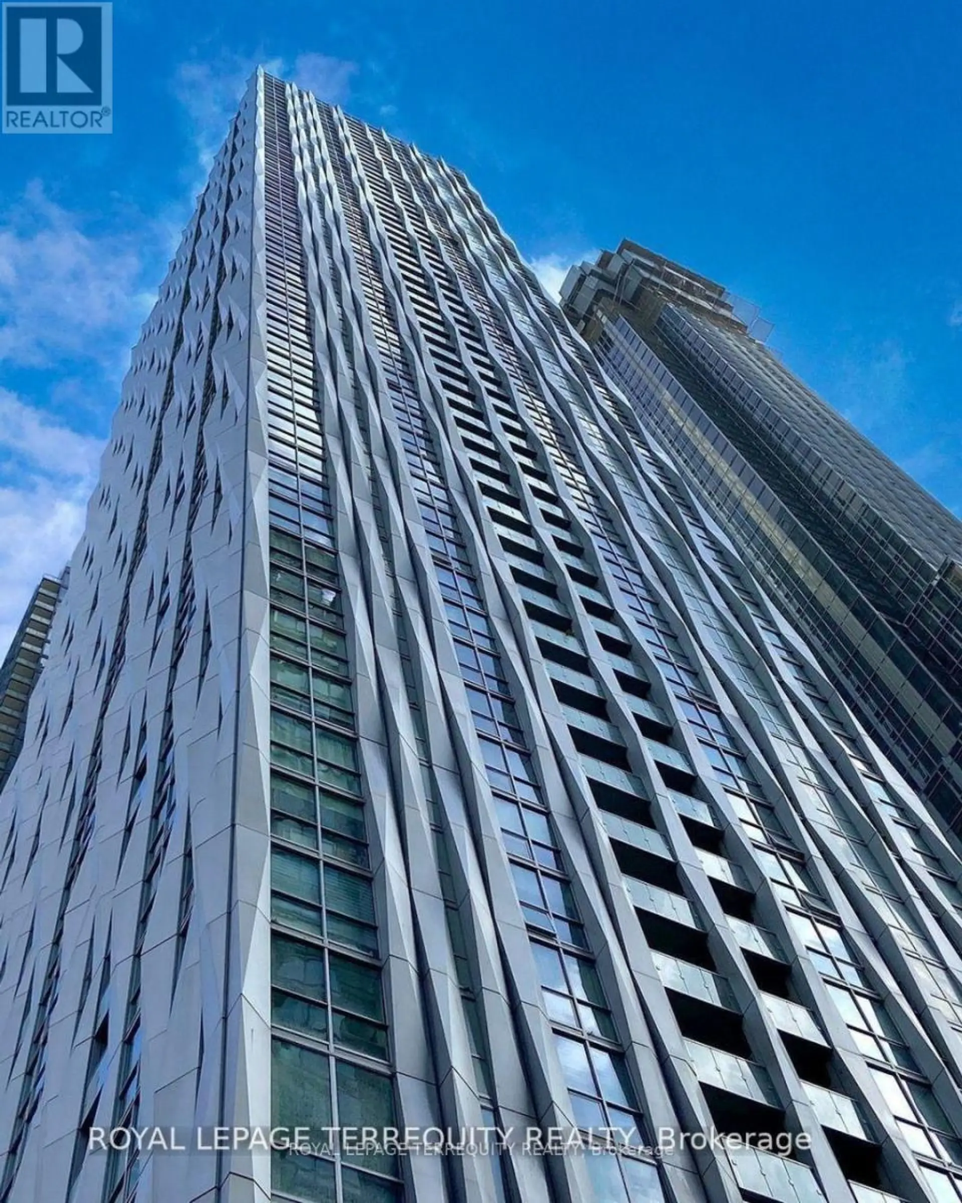 #4202 1 YORKVILLE AVENUE - Image 16