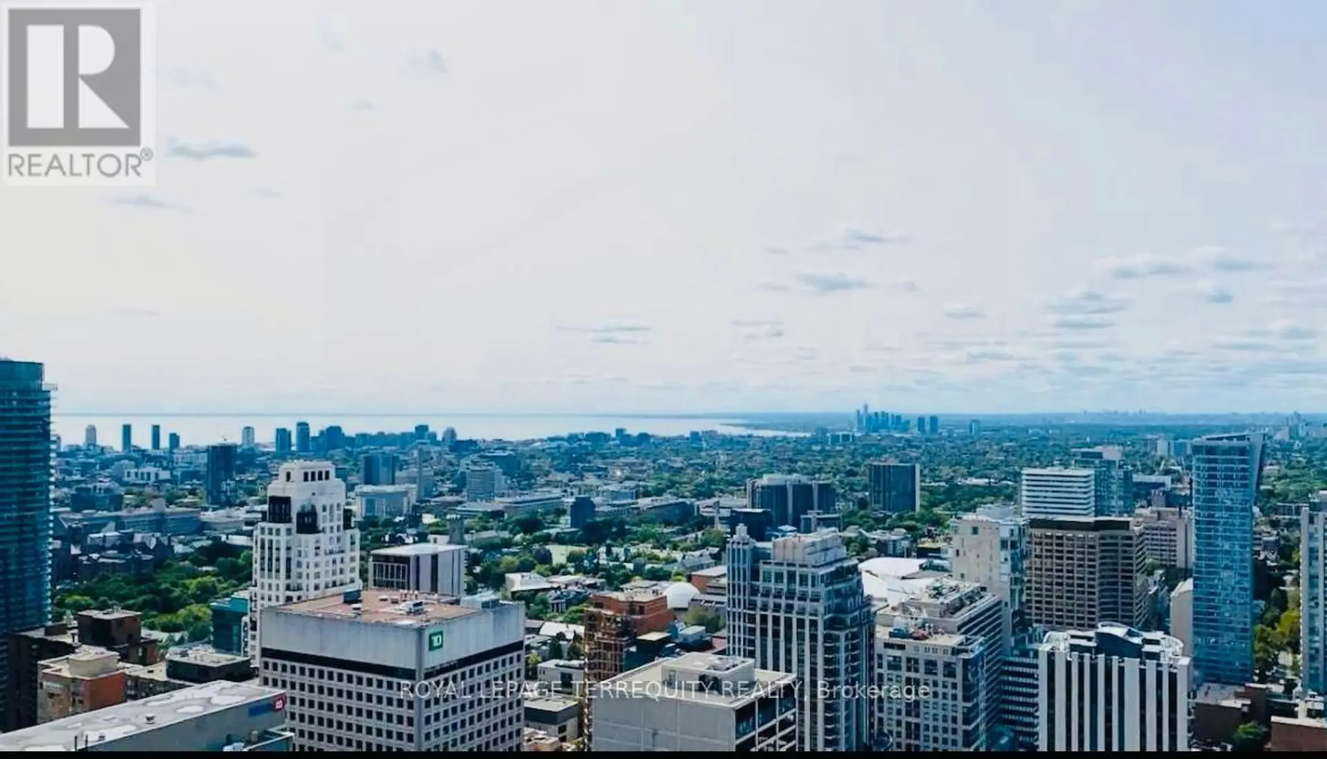 #4202 1 YORKVILLE AVENUE - Image 7
