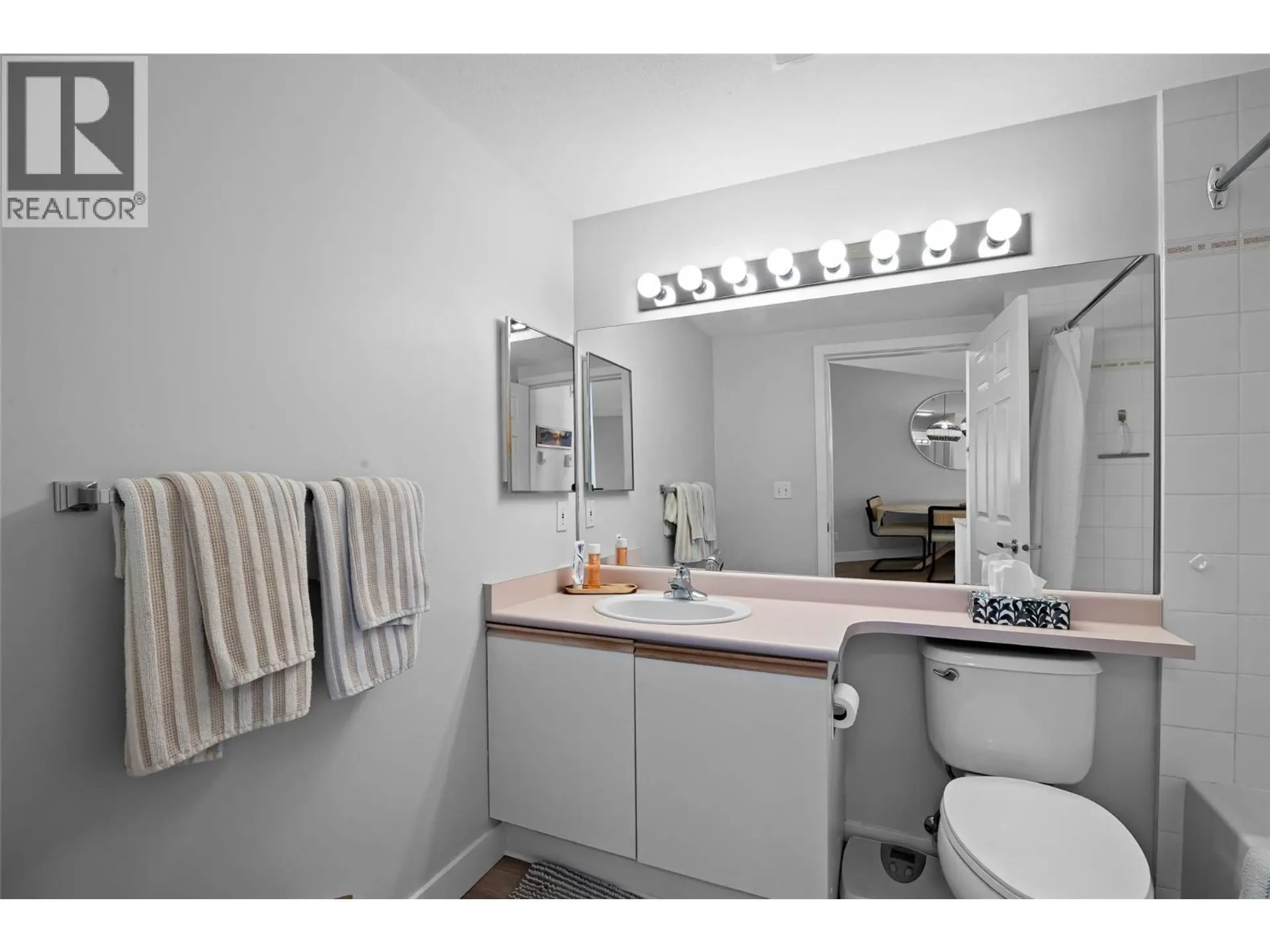 Property at #204 360 BATTLE STREET, Kamloops, BC