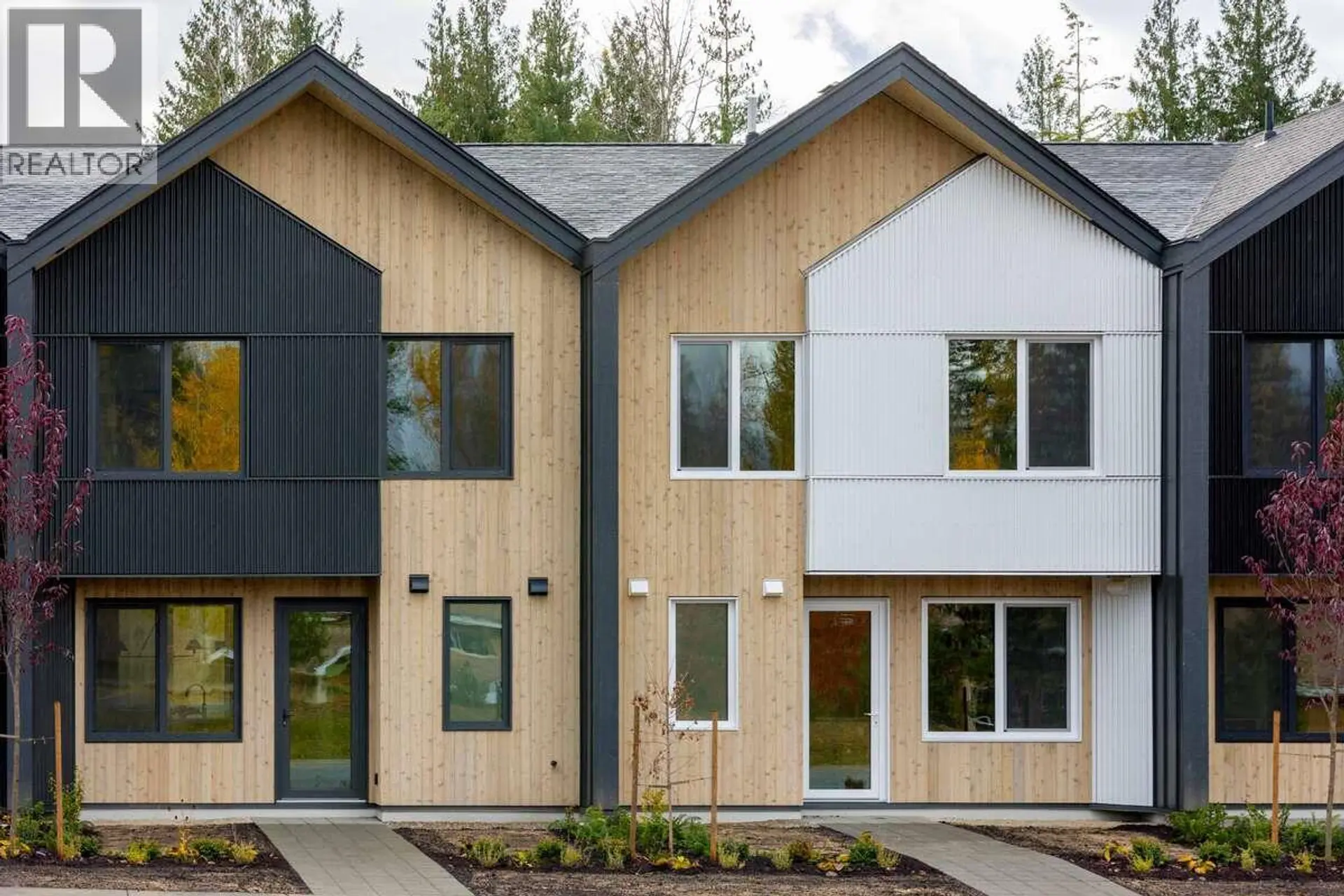 Property at 1032 WILLIAMS GATE LANE, Revelstoke, BC