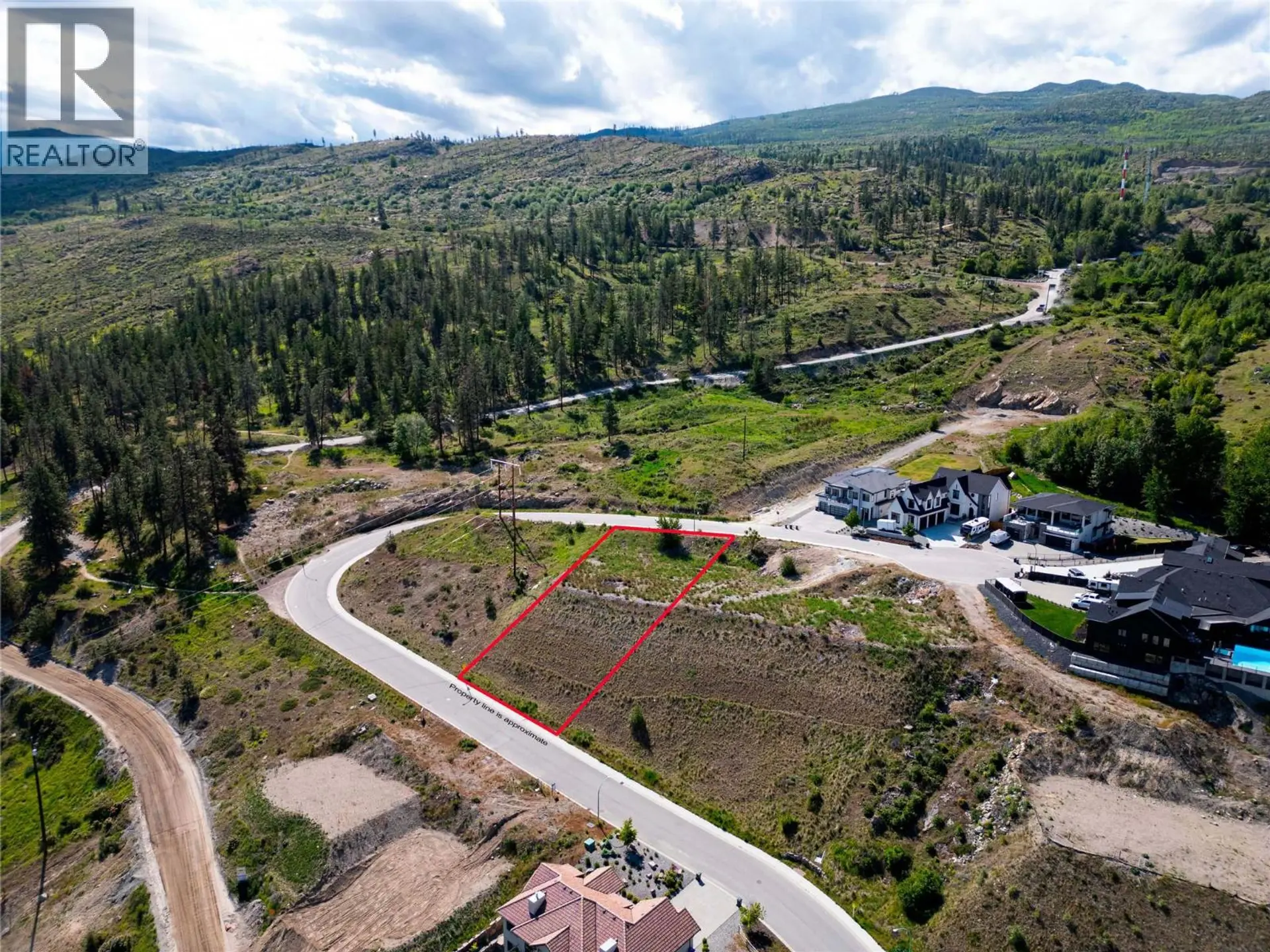 Property at 523 TRUMPETER ROAD, Kelowna, BC