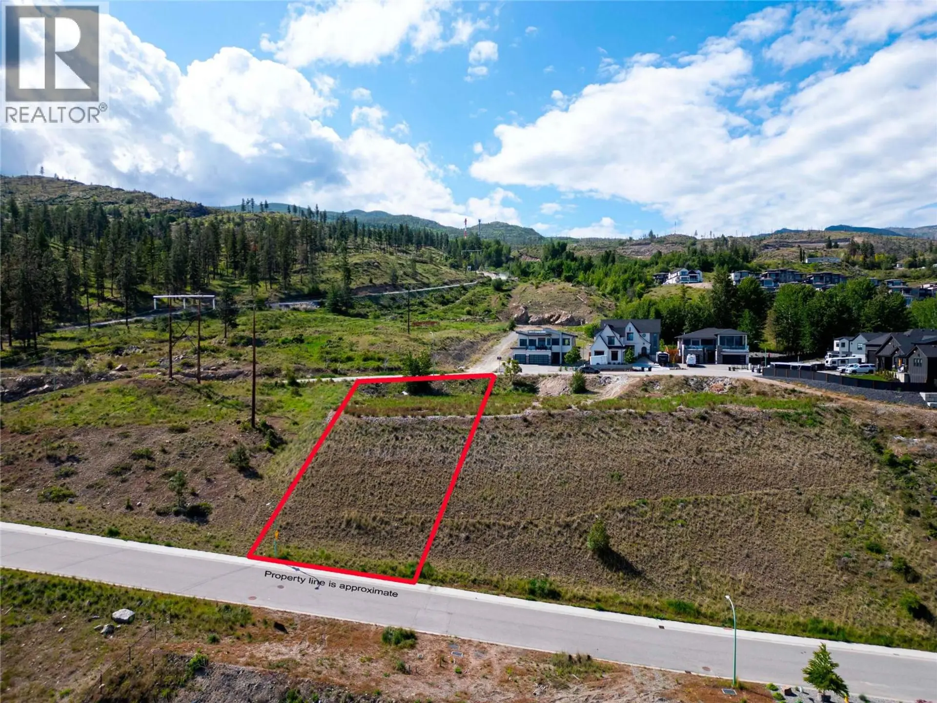 Property at 523 TRUMPETER ROAD, Kelowna, BC