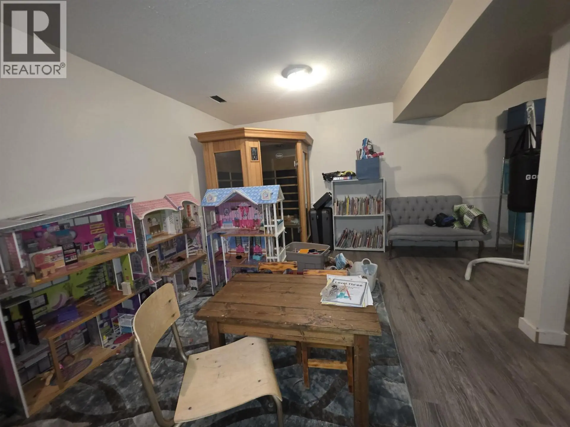 Property at 398 W 5TH STREET, Vanderhoof, BC