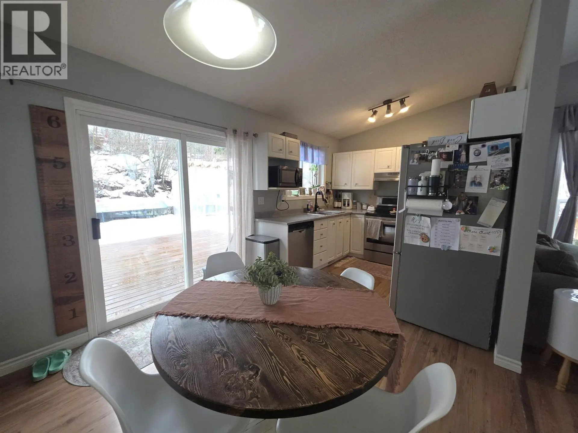 Property at 398 W 5TH STREET, Vanderhoof, BC