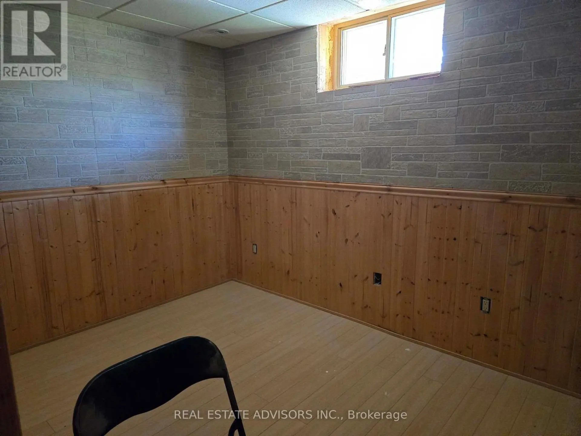 89 EUCLID AVENUE - Image 6