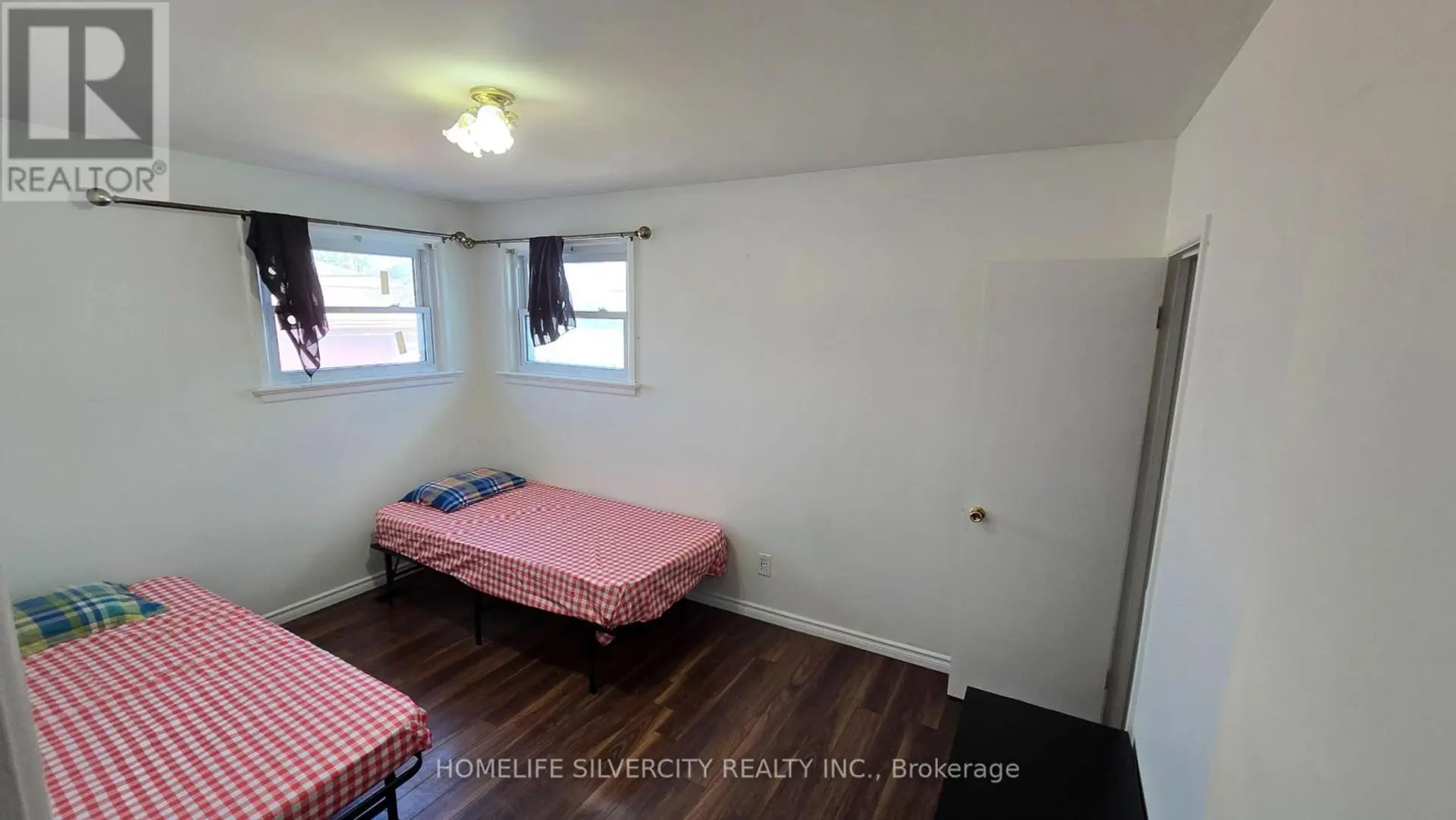 1774 TRAFALGAR STREET - Image 5
