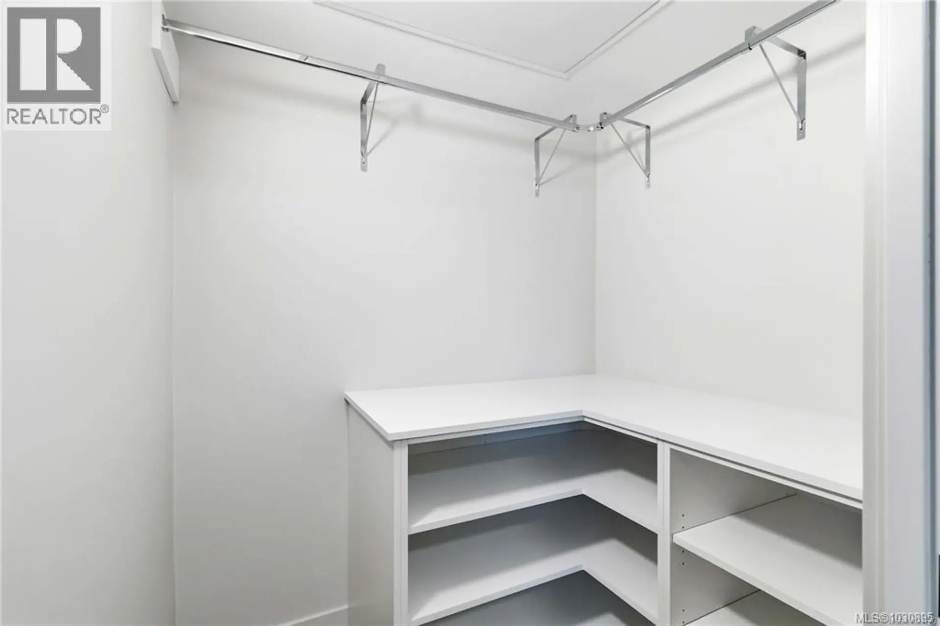 Property at #4 1789 EMERSON ST, Victoria, BC