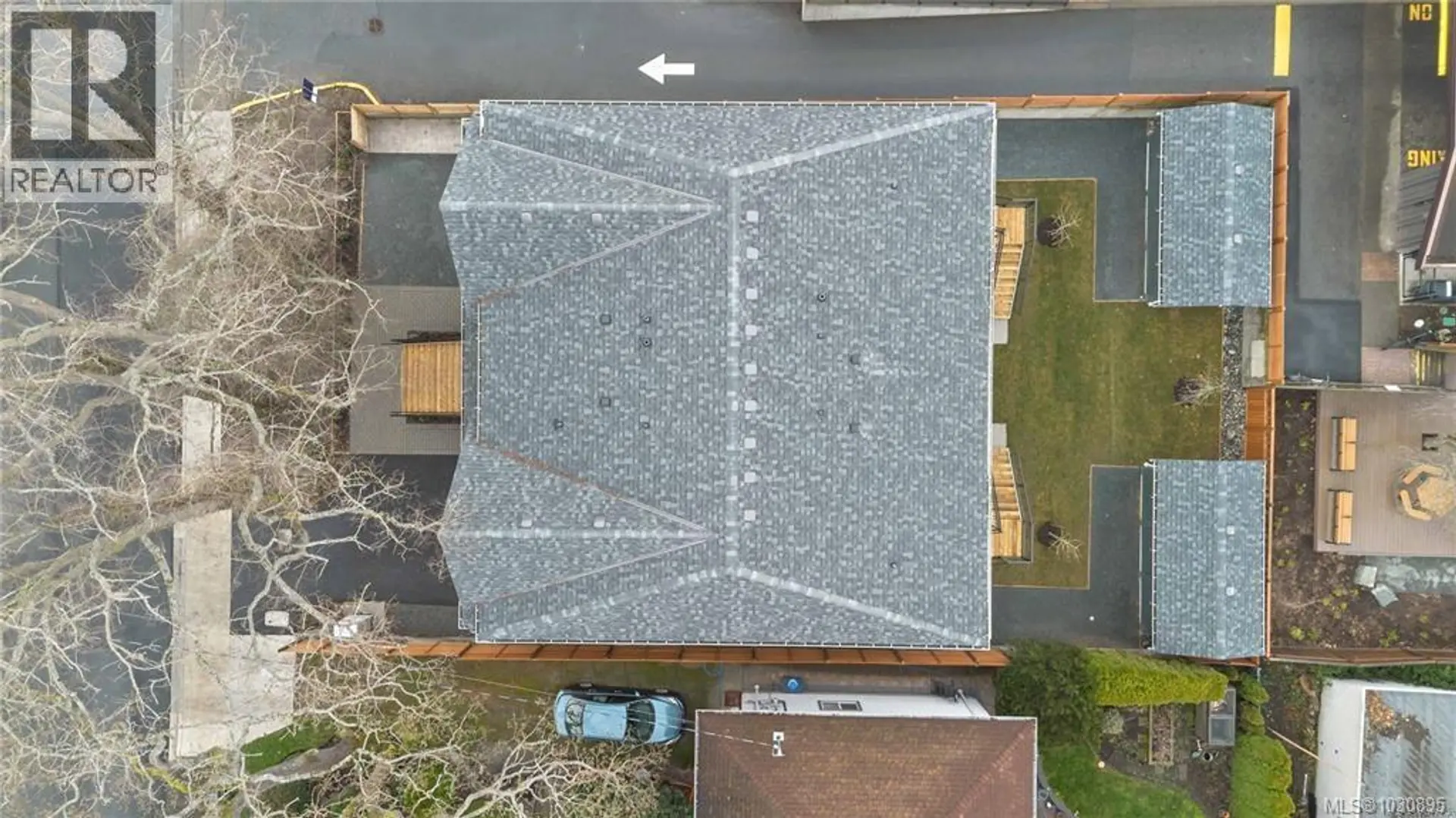 Property at #4 1789 EMERSON ST, Victoria, BC