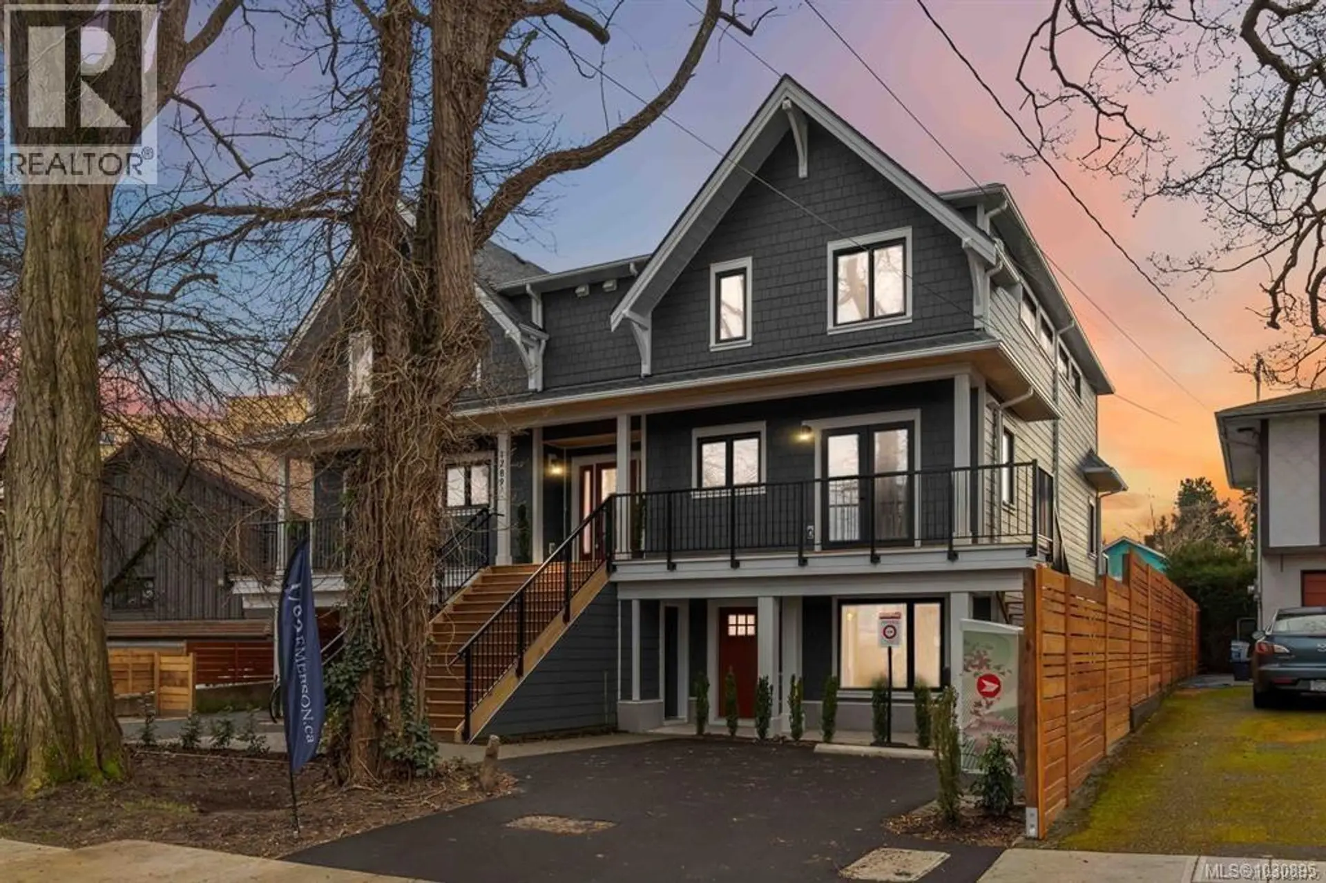 Property at #4 1789 EMERSON ST, Victoria, BC