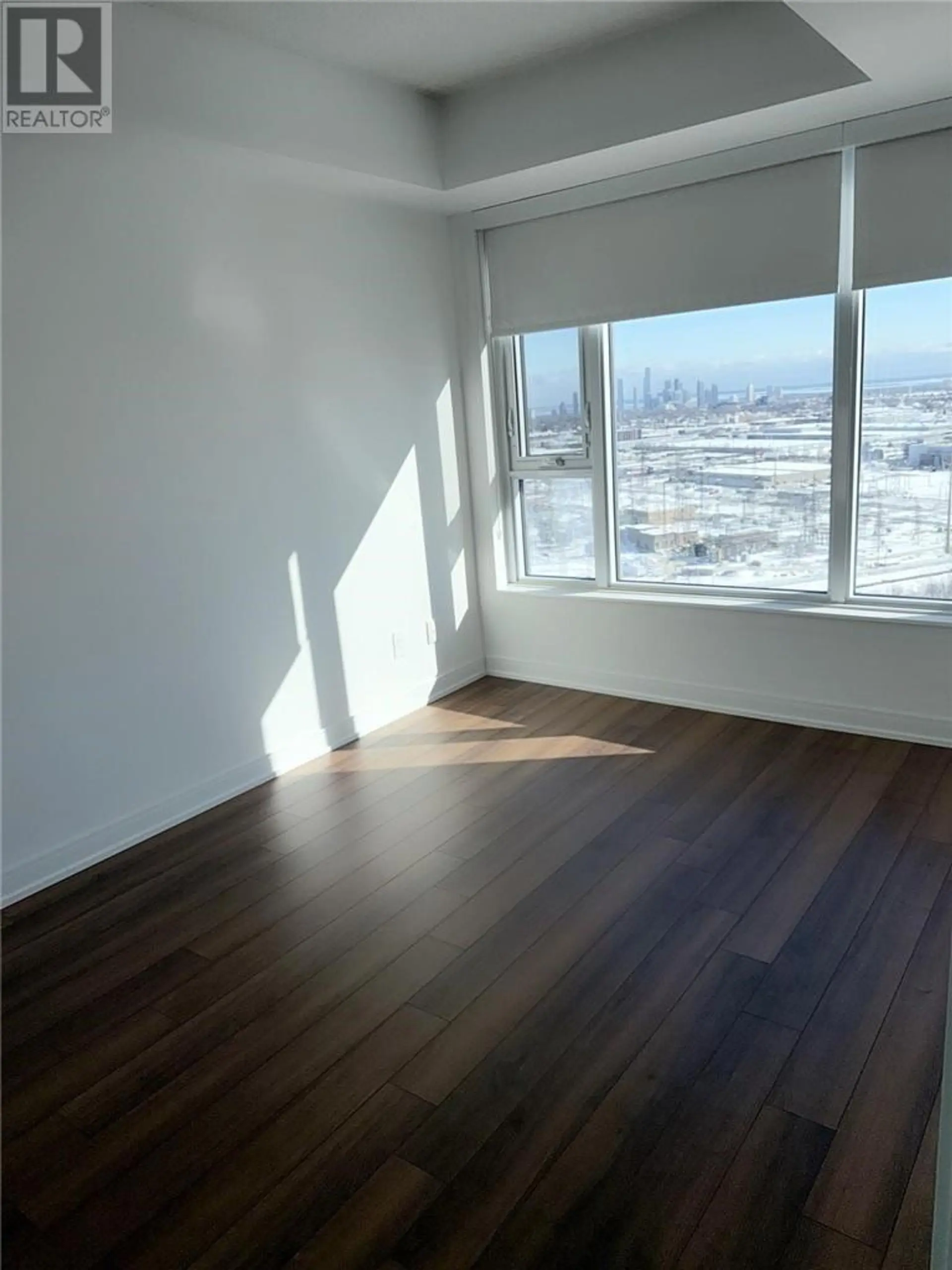 30 SAMUEL WOOD WAY UNIT# 1909 - Image 11