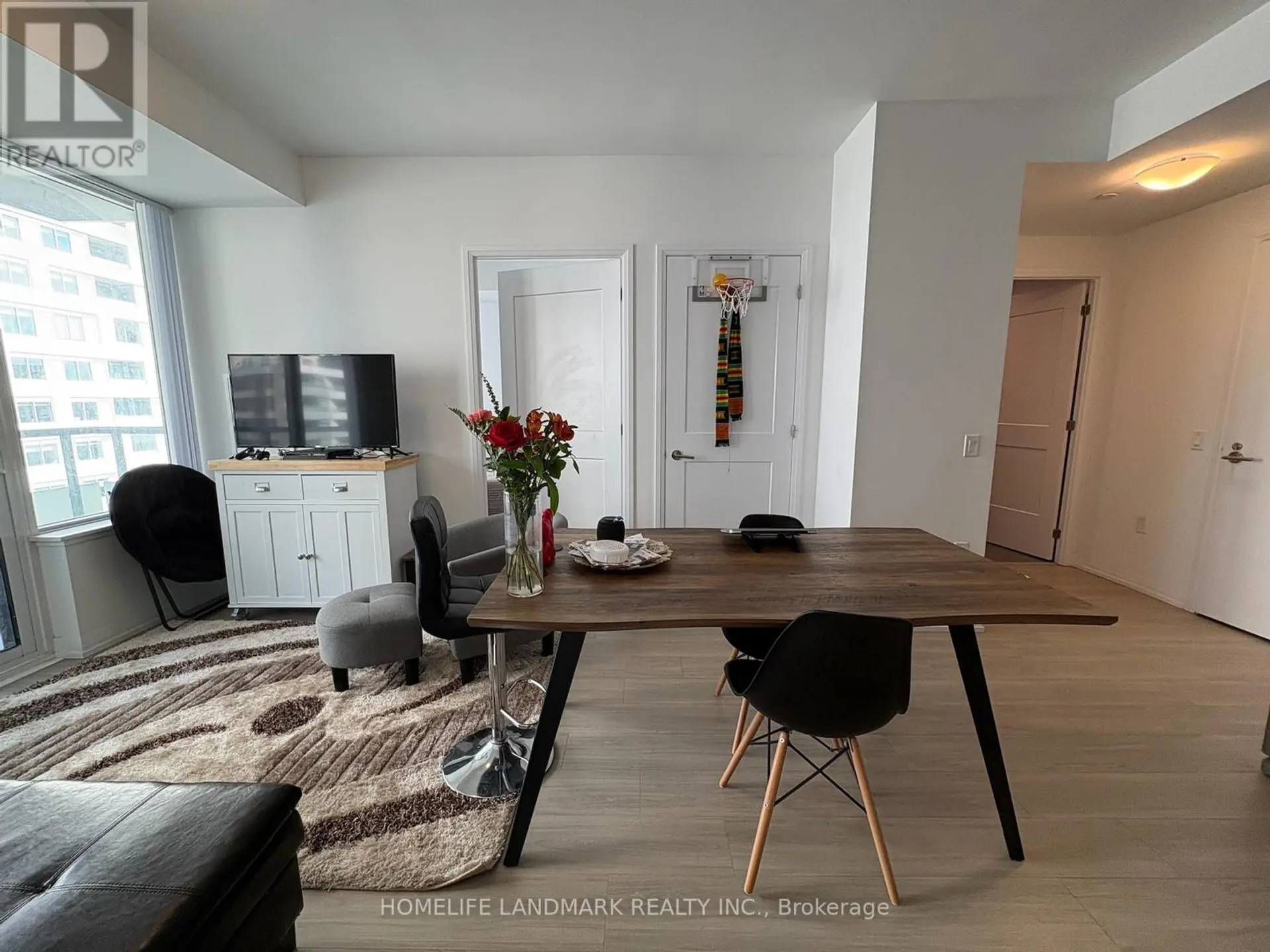 #1111 50 DUNFIELD AVENUE - Image 3