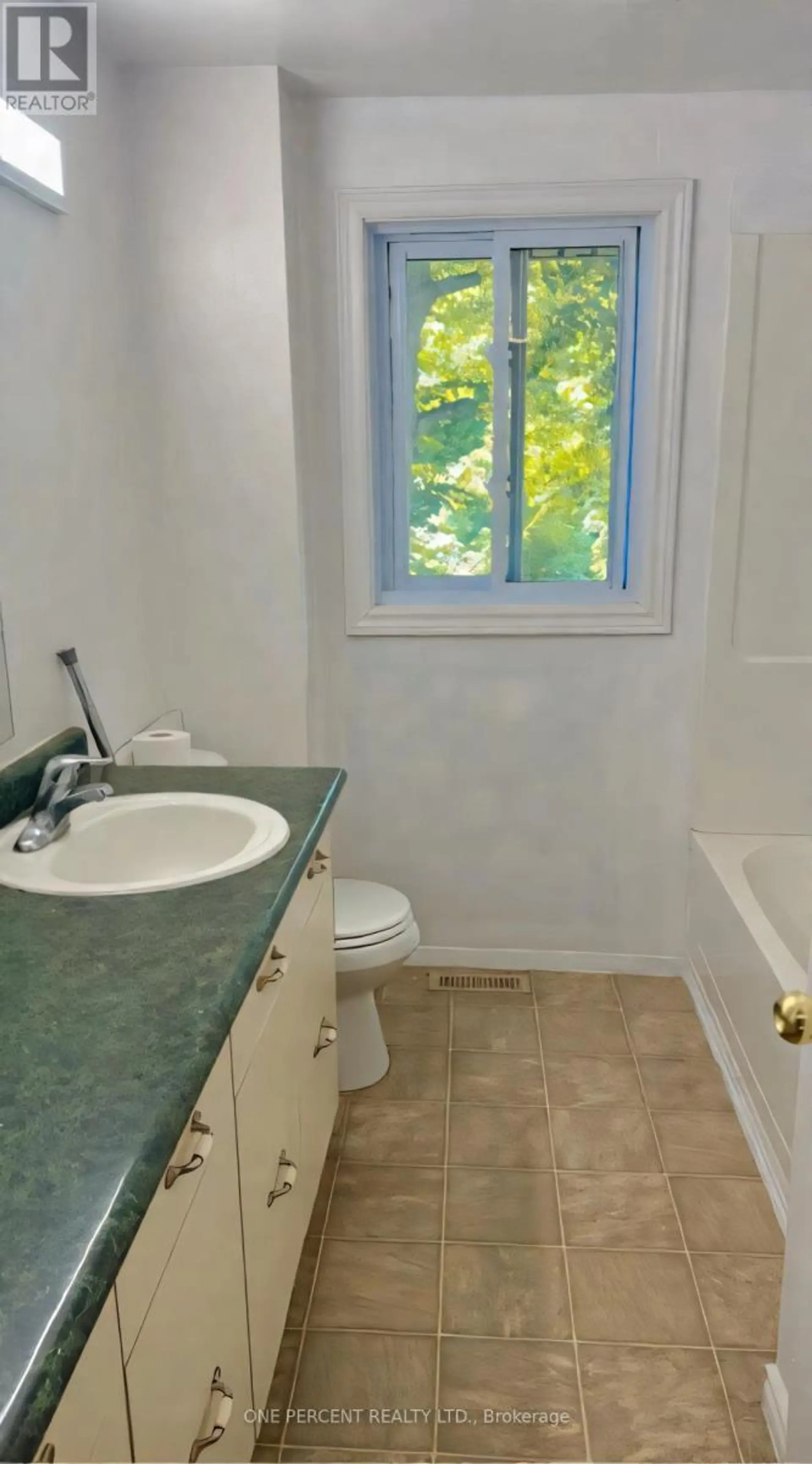 873 WILLIAM STREET - Image 12