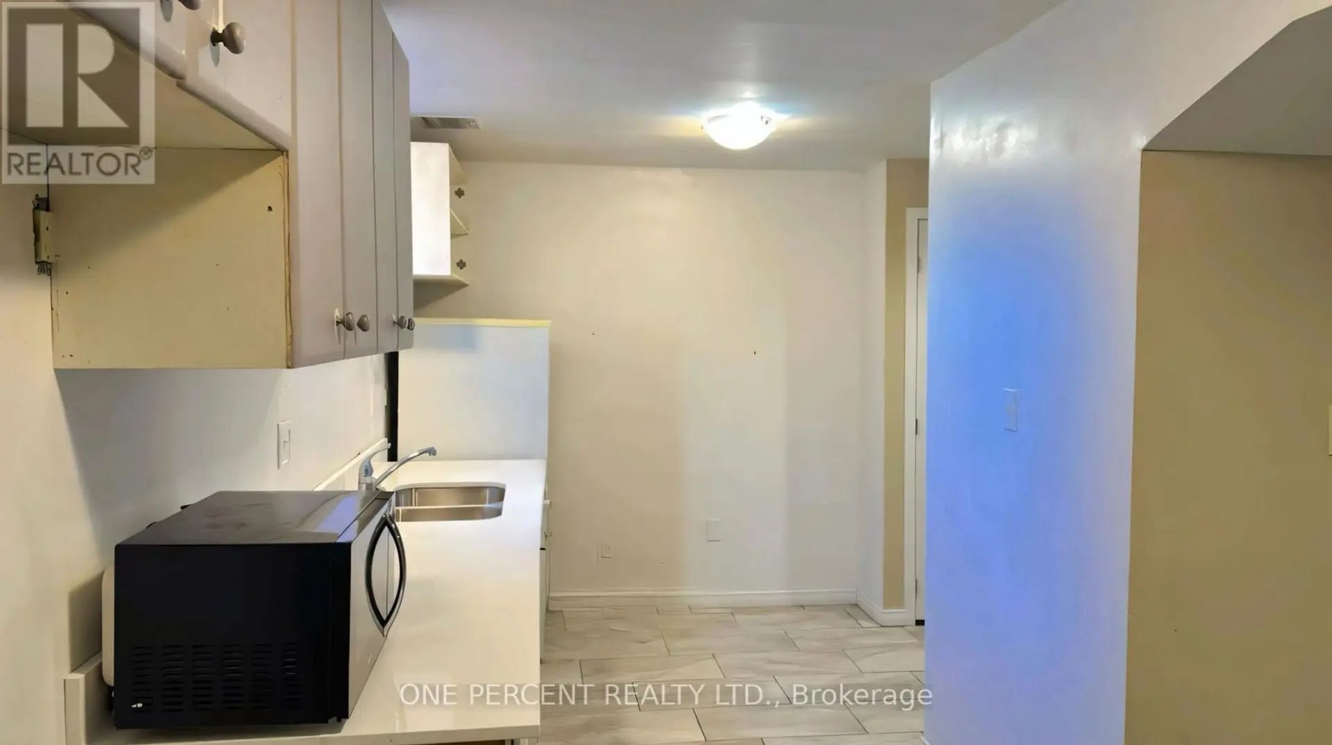 1200 HURON STREET - Image 14