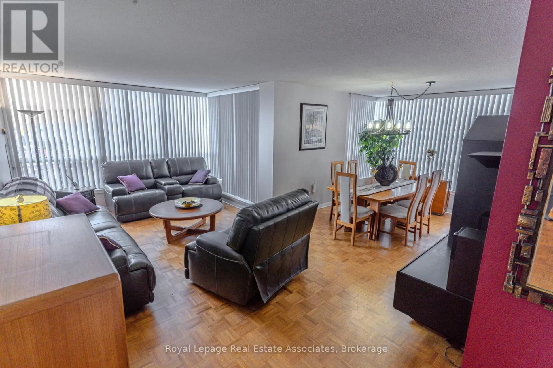 #1112 12 LAURELCREST STREET - Image 5