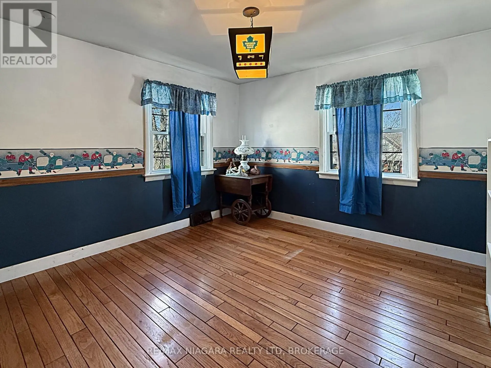 21 HIGHLAND AVENUE - Image 15