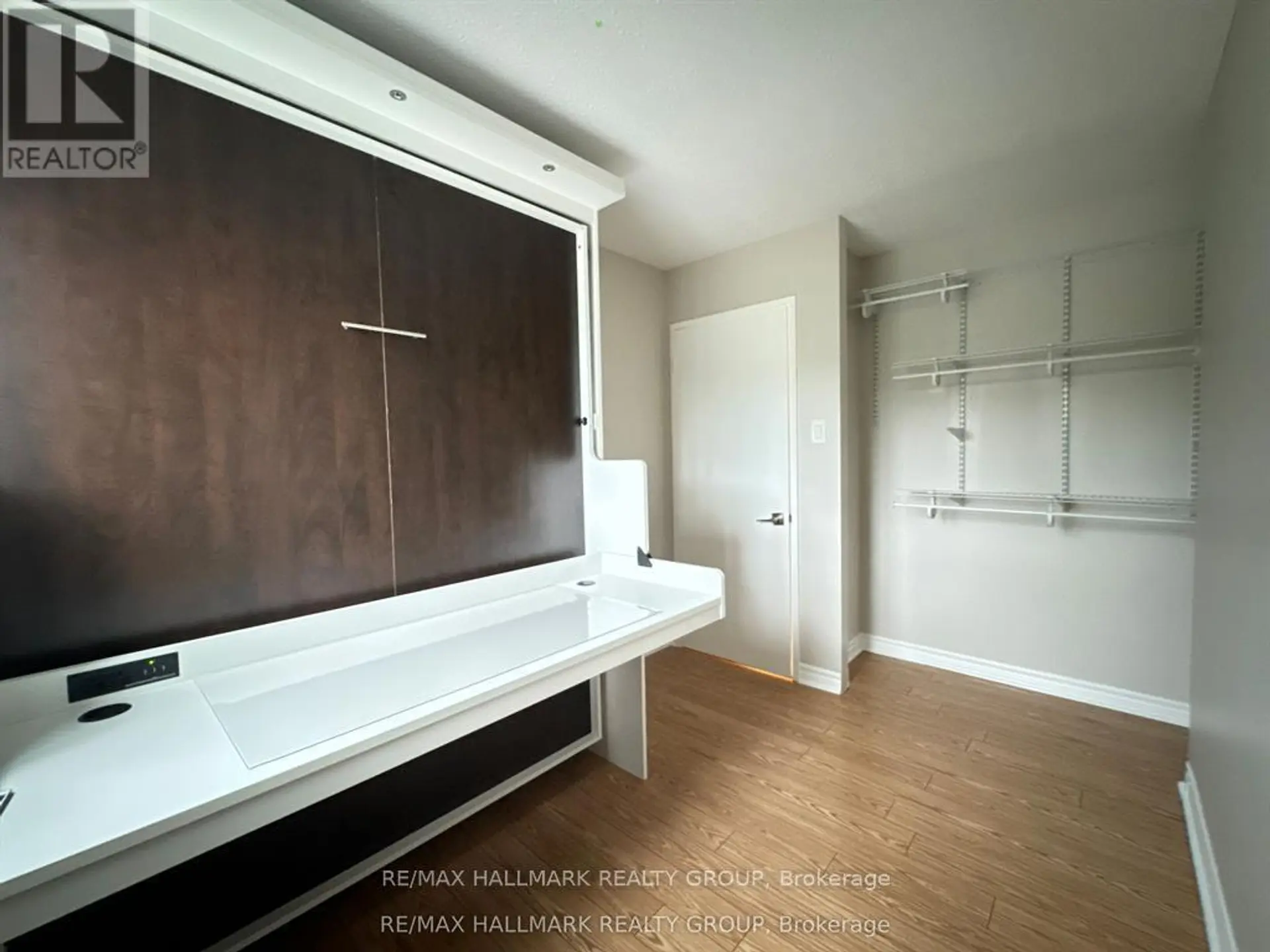 #104 191 PARKDALE AVENUE - Image 15