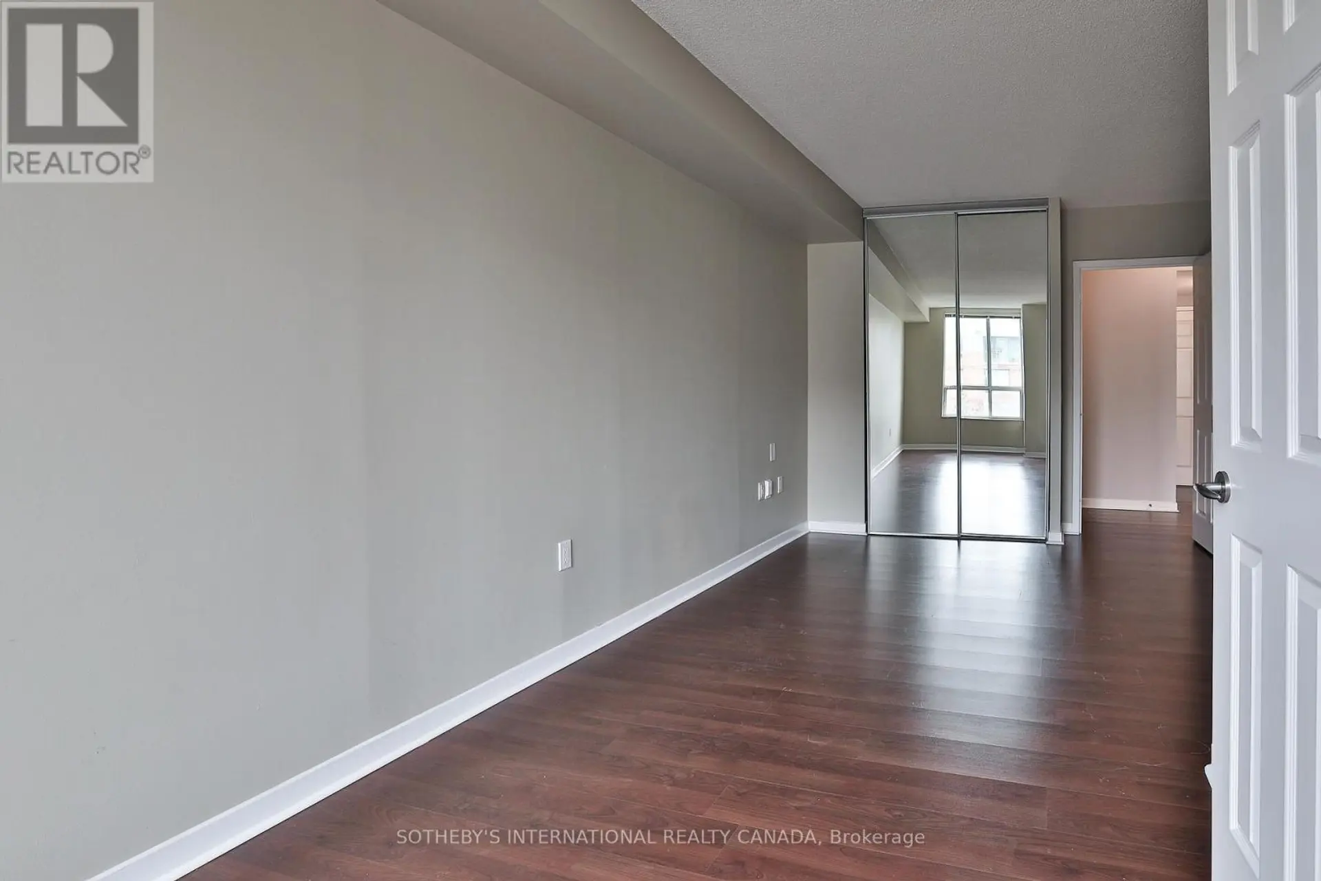 #704 284 BLOOR STREET W - Image 16